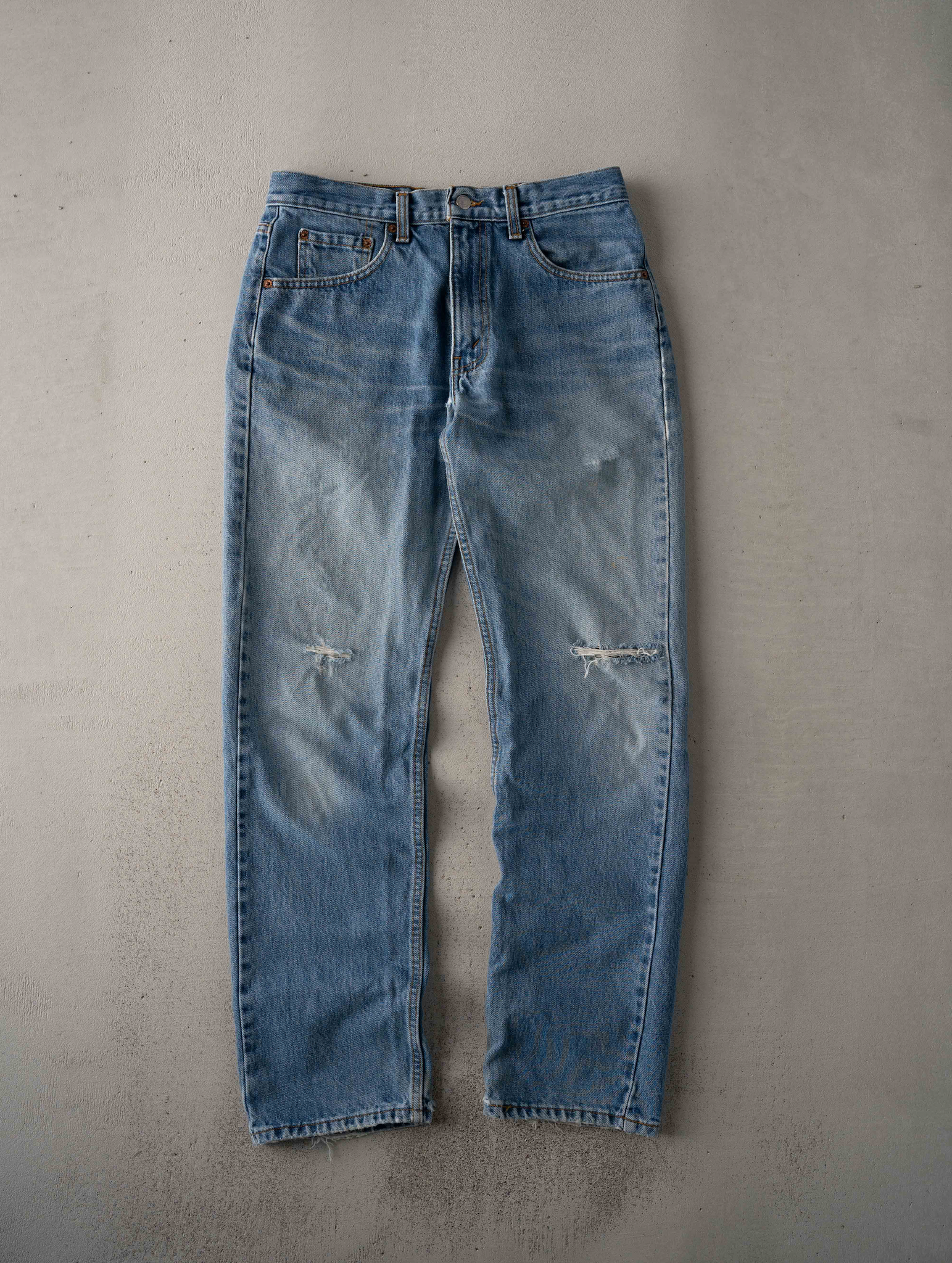 Vintage 90s Washed Blue Levi 505 Denim Jeans (32 x 31)