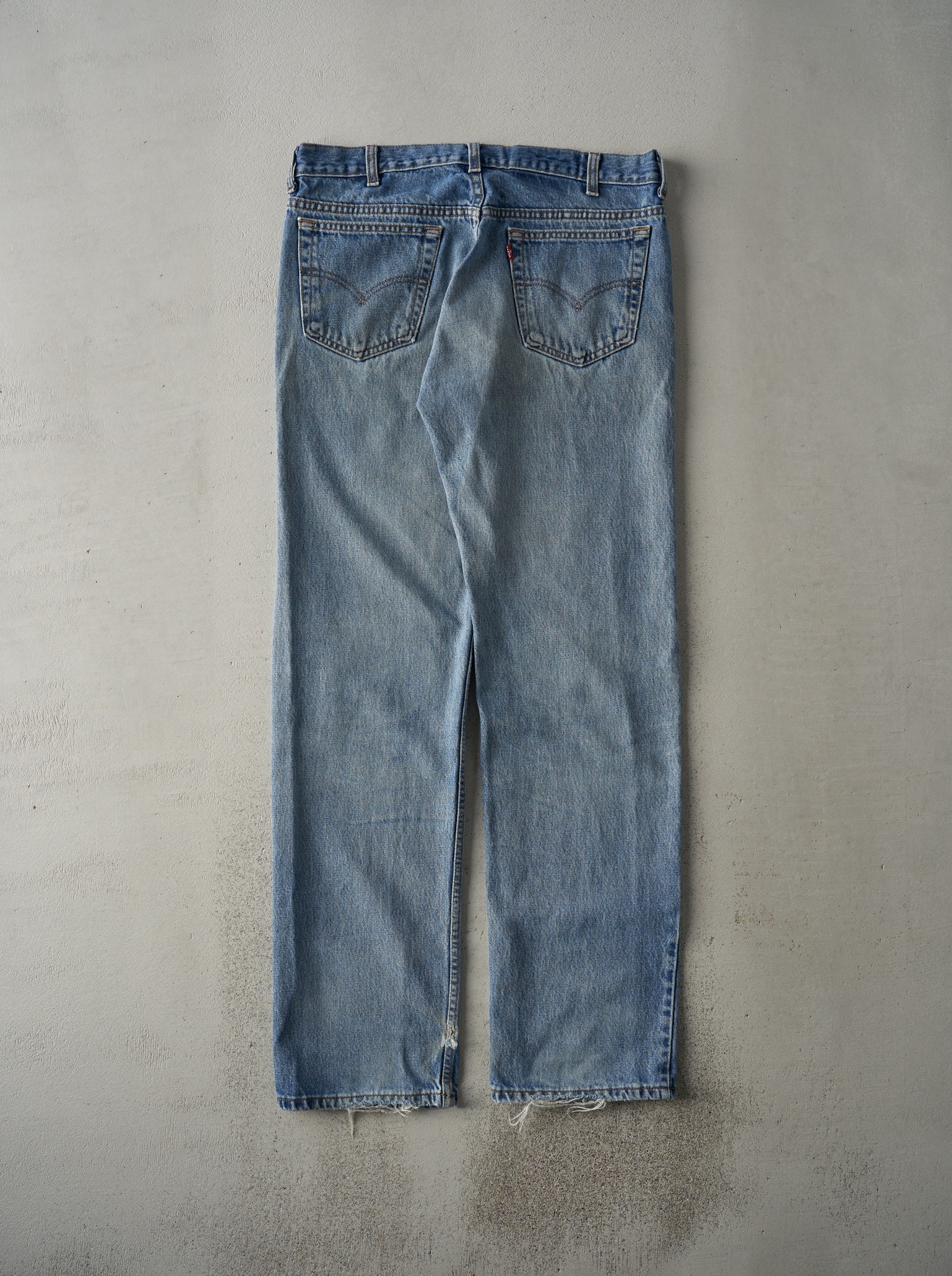 Vintage 90s Light Wash Levi's 505 Jeans (36x33)