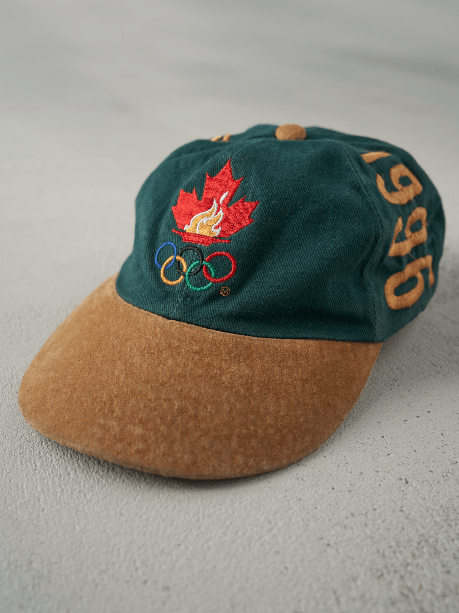 Vintage 96' Forest Green Team Canada Olympics Leather Strapback Hat