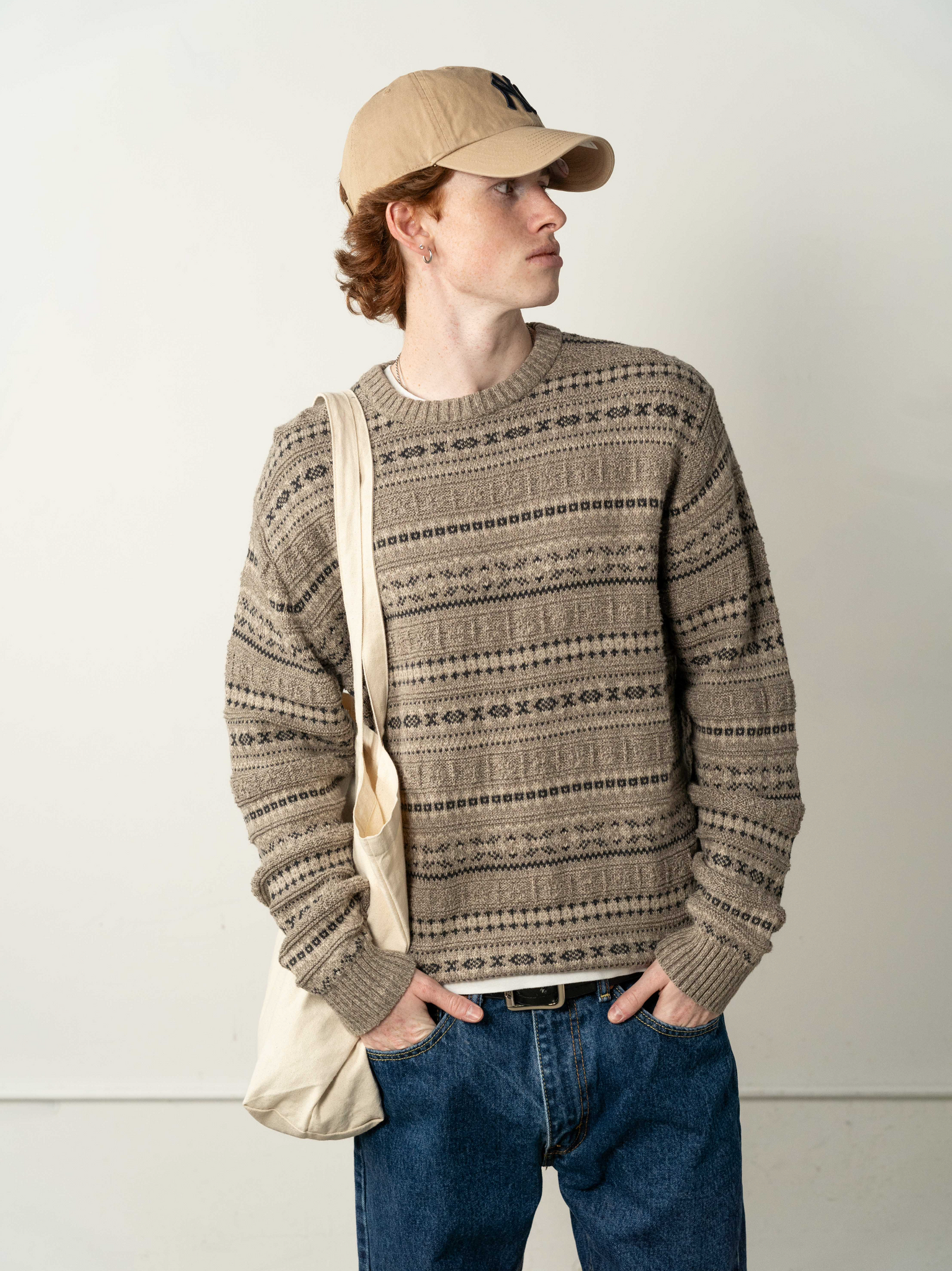 Vintage 80s Beige & Black Knit Pullover (M)