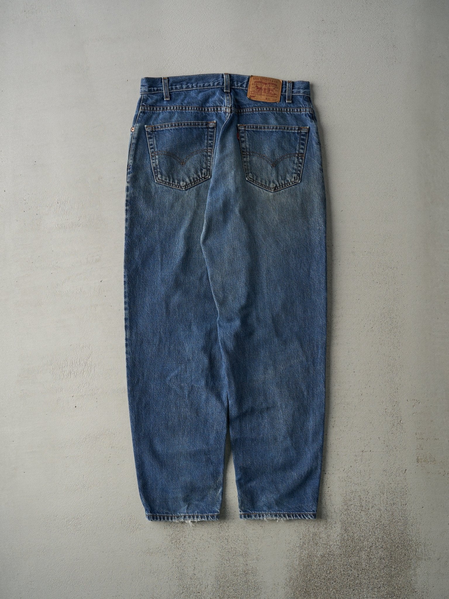 Vintage 90s Dark Wash Levi's 560 Loose Fit Jeans (33x31)