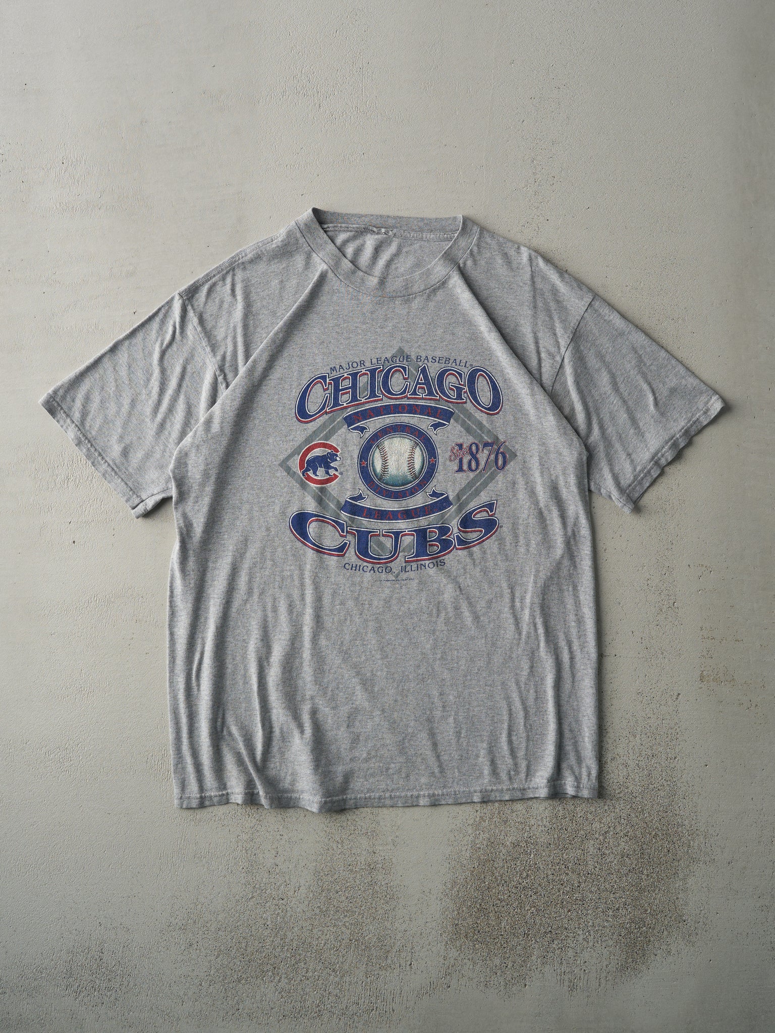 Vintage 04' Heather Grey Chicago Cubs Long Tee (M)