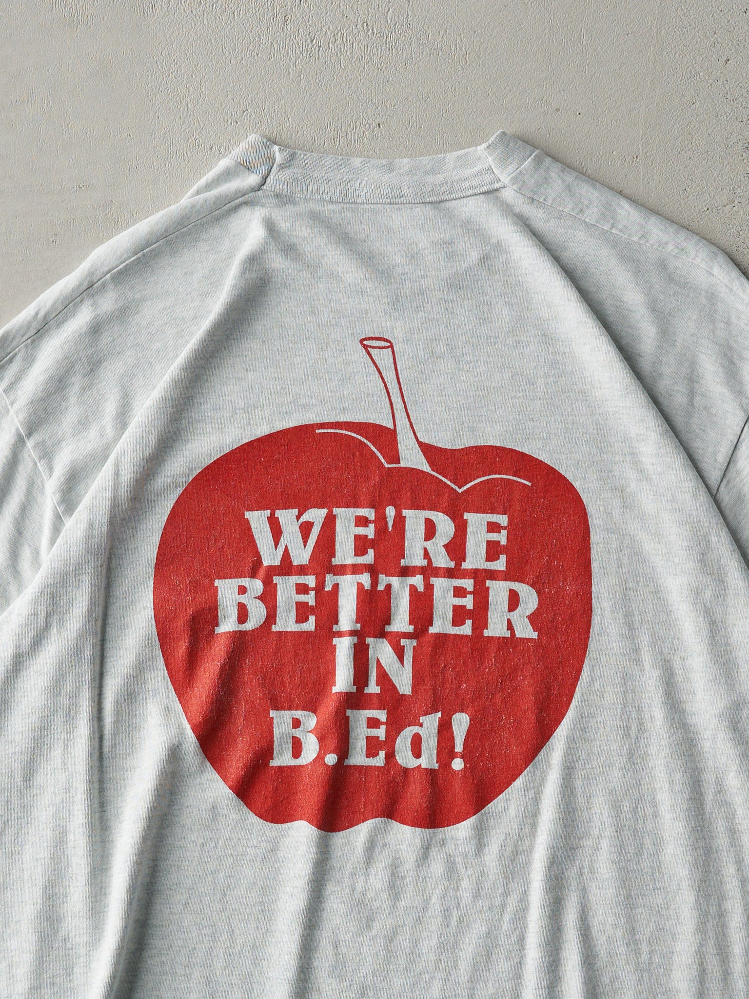 Vintage 97' Grey E.S.S. Pub Crawl "We're Better in B.Ed!" Single Stitch Tee (M)