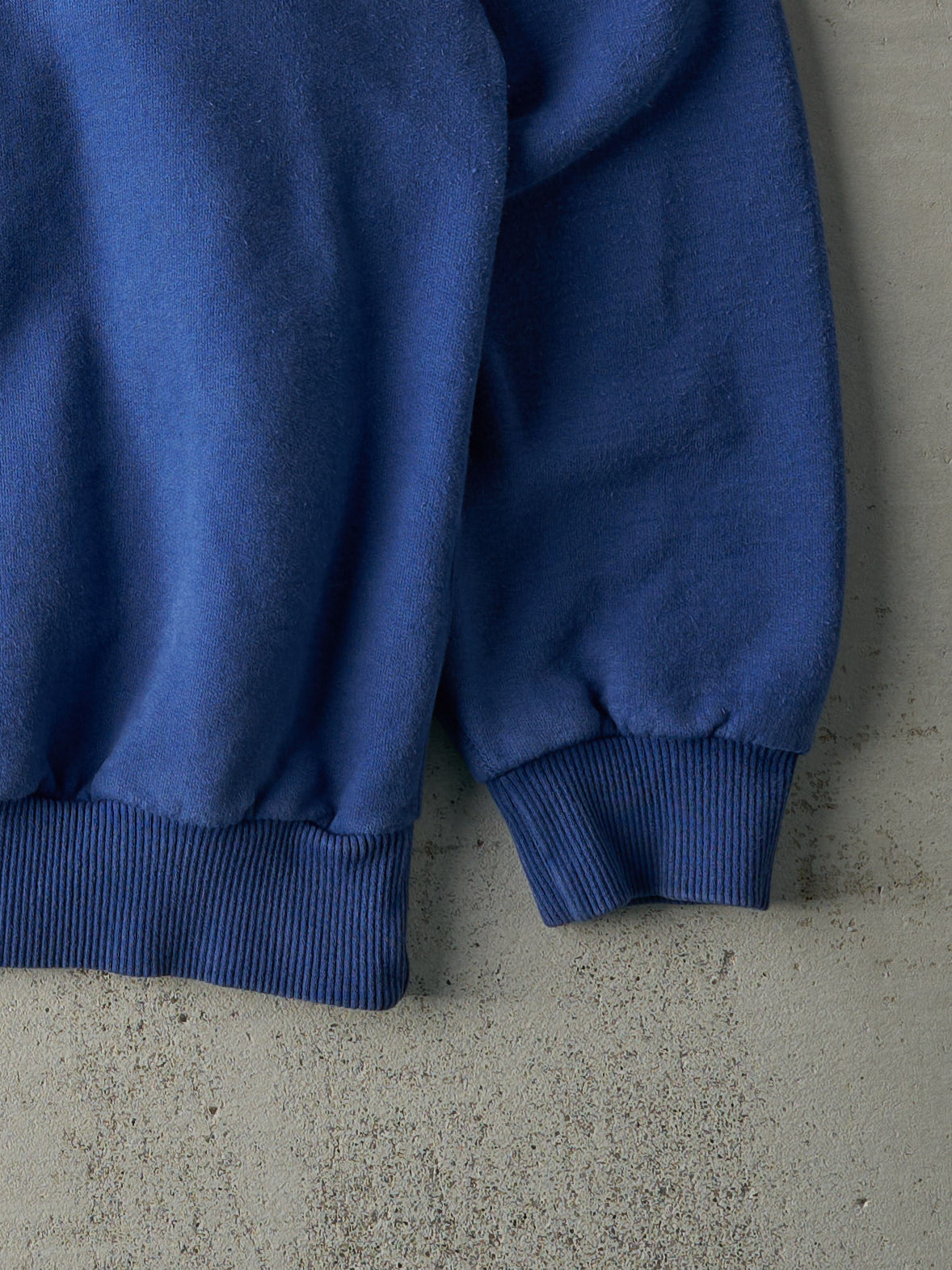 Vintage 90s Blue Wind River Crewneck (L)