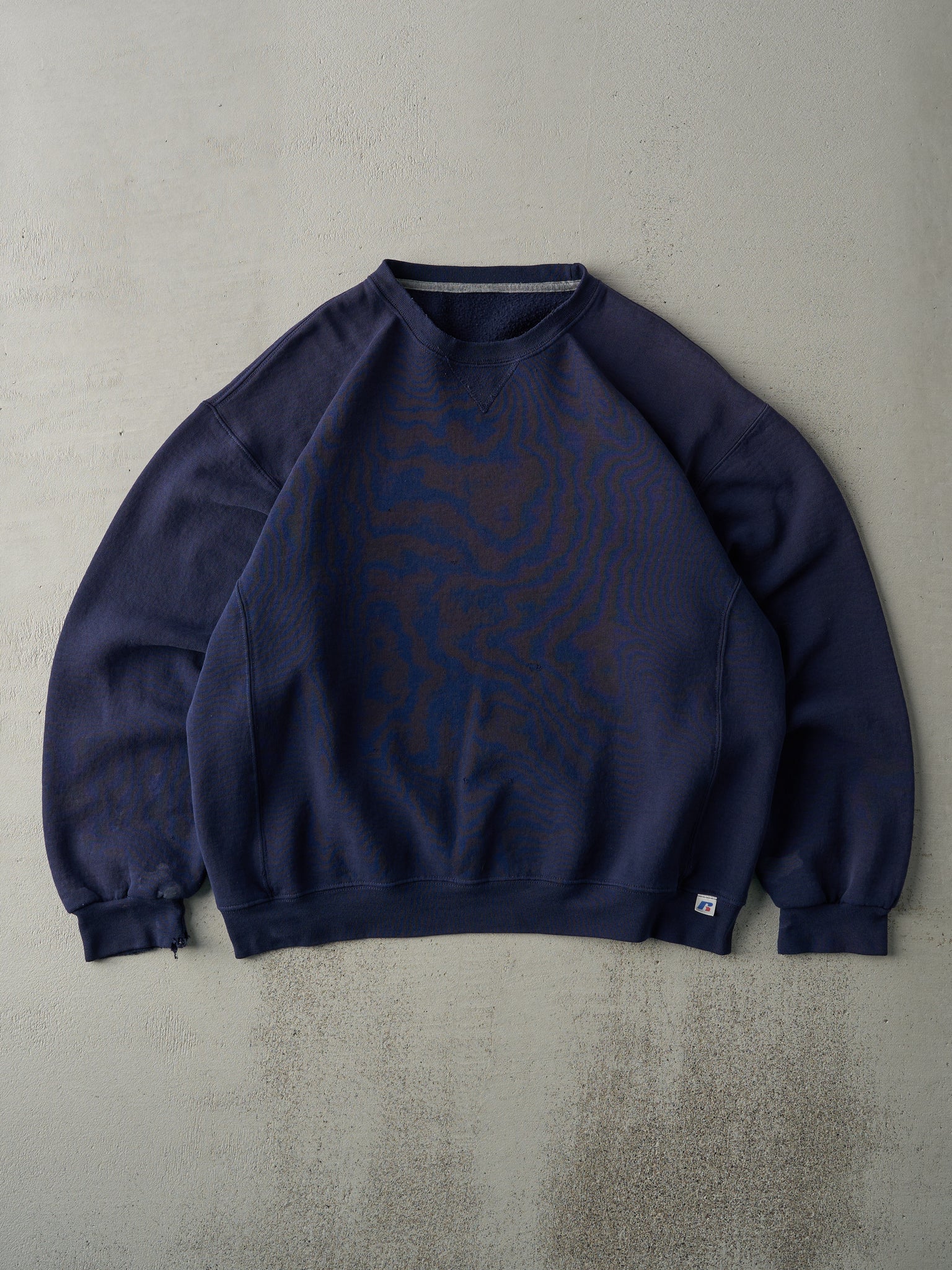 Vintage Y2K Navy Blue Russell Athletics Blank Crewneck (L)