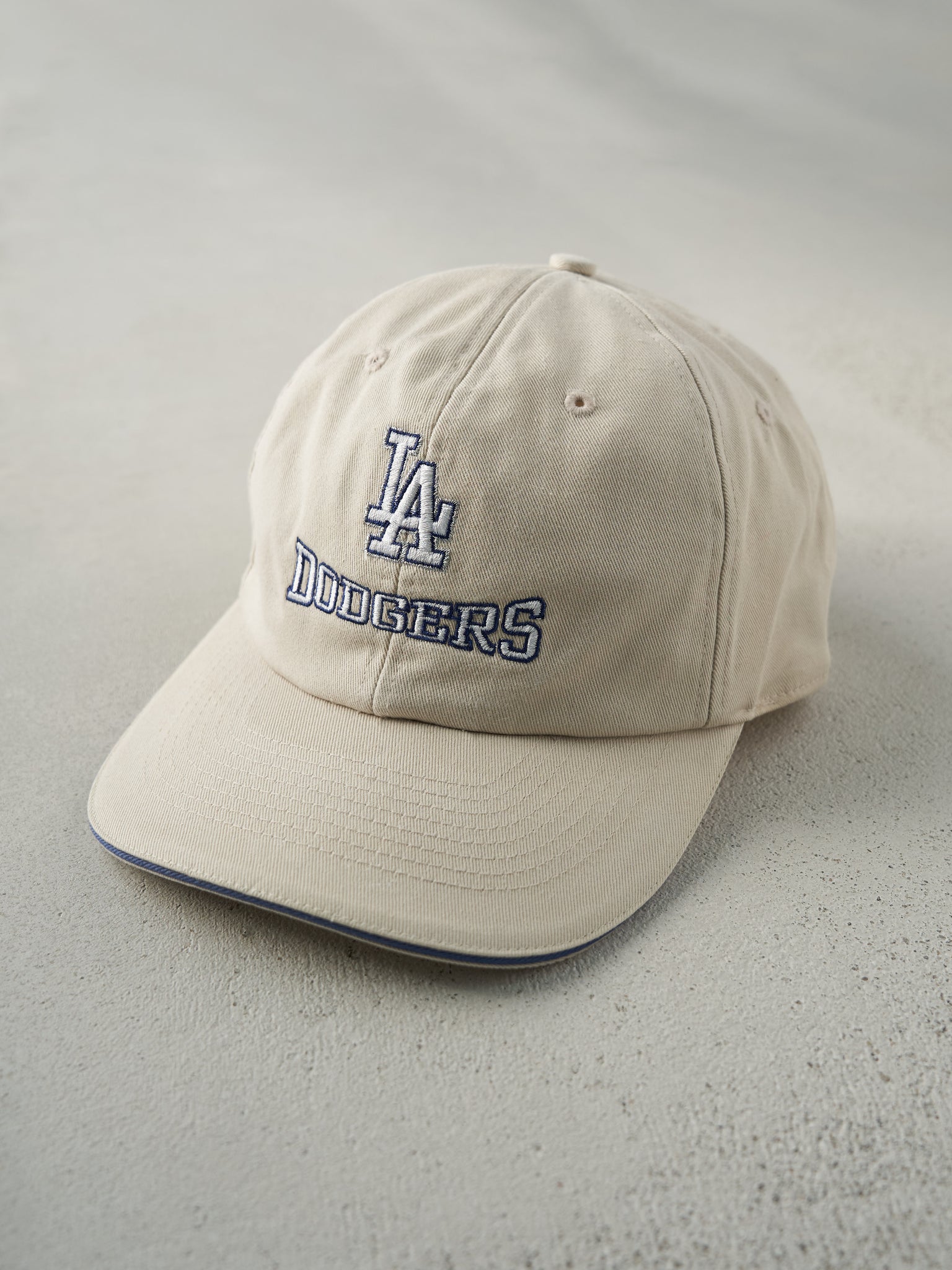 Vintage 90s Beige LA Dodgers Strap Back Hat