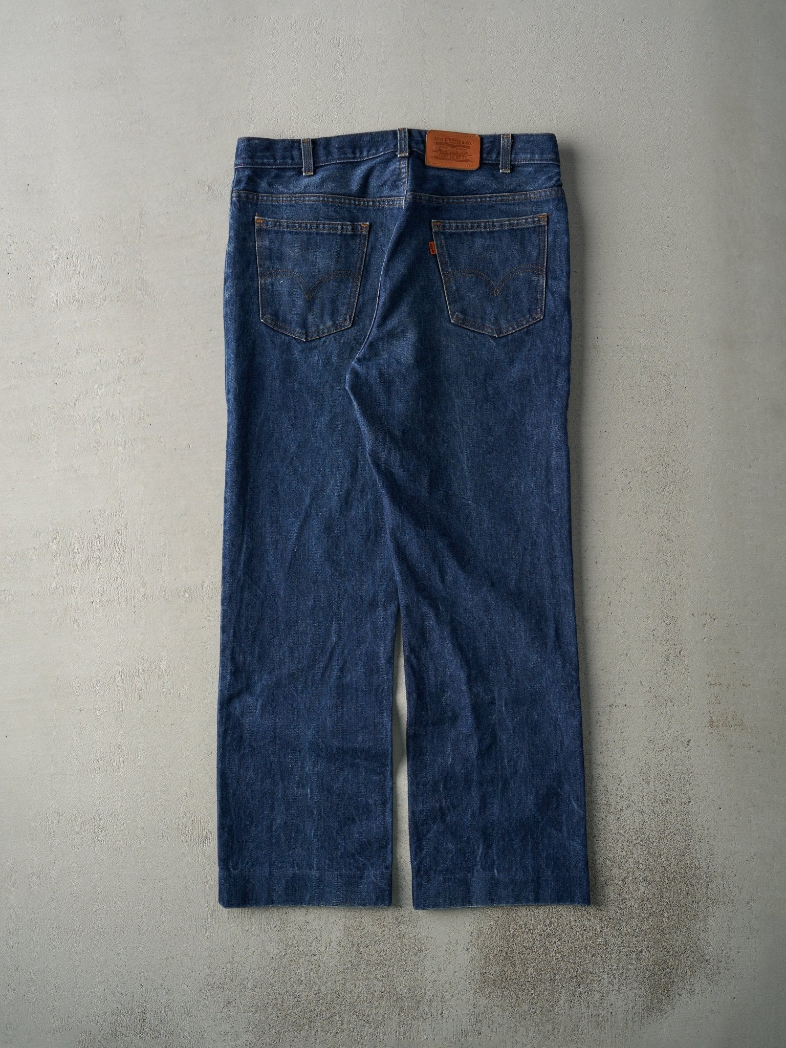 Vintage 80s Dark Wash Orange Tab Levi's Jeans (35x28.5)