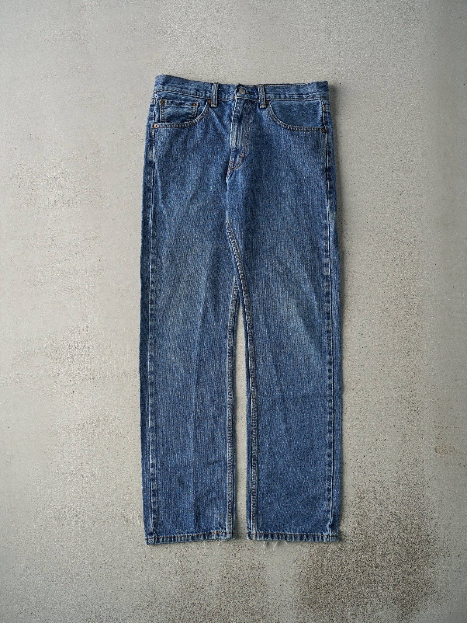 Vintage Y2K Mid Wash Levi's 505 Jeans (32x31)