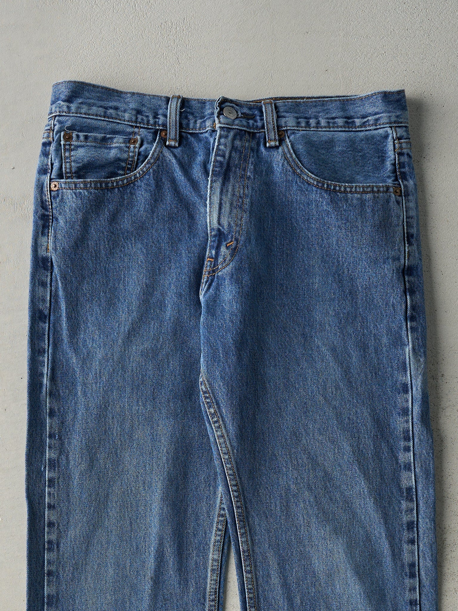 Vintage Y2K Mid Wash Levi's 505 Jeans (32x31)