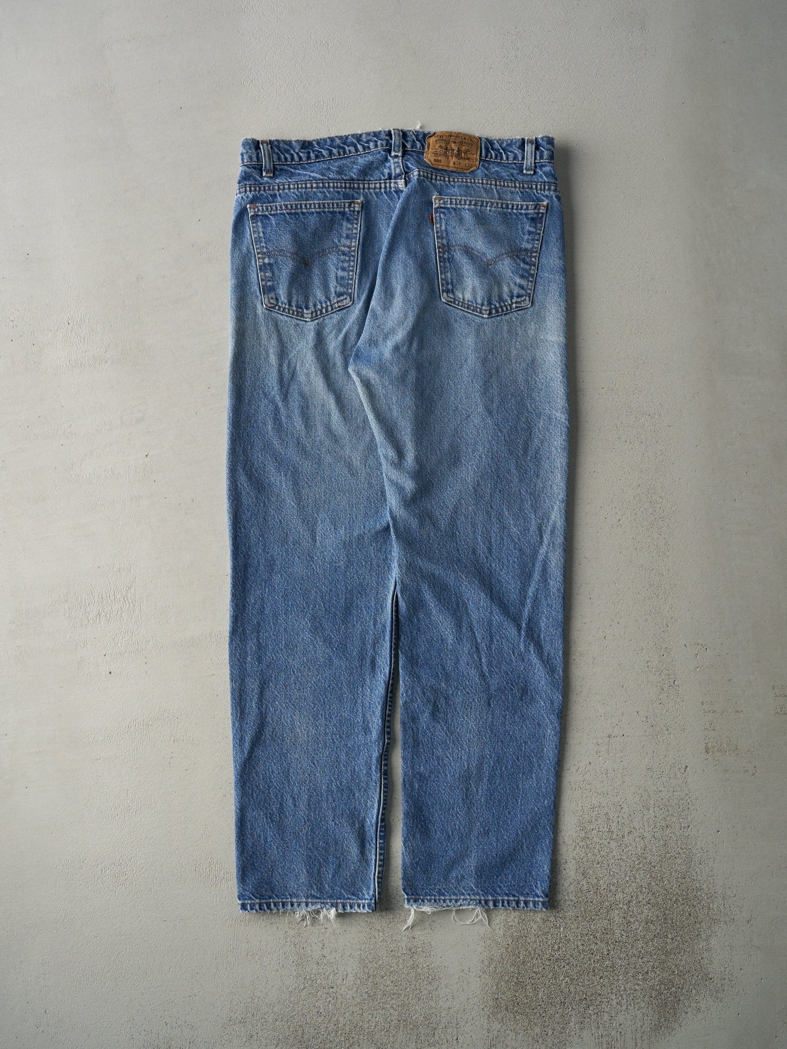 Vintage 90s Light Wash Orange Tab Levi's 505 Jeans (36x30.5)
