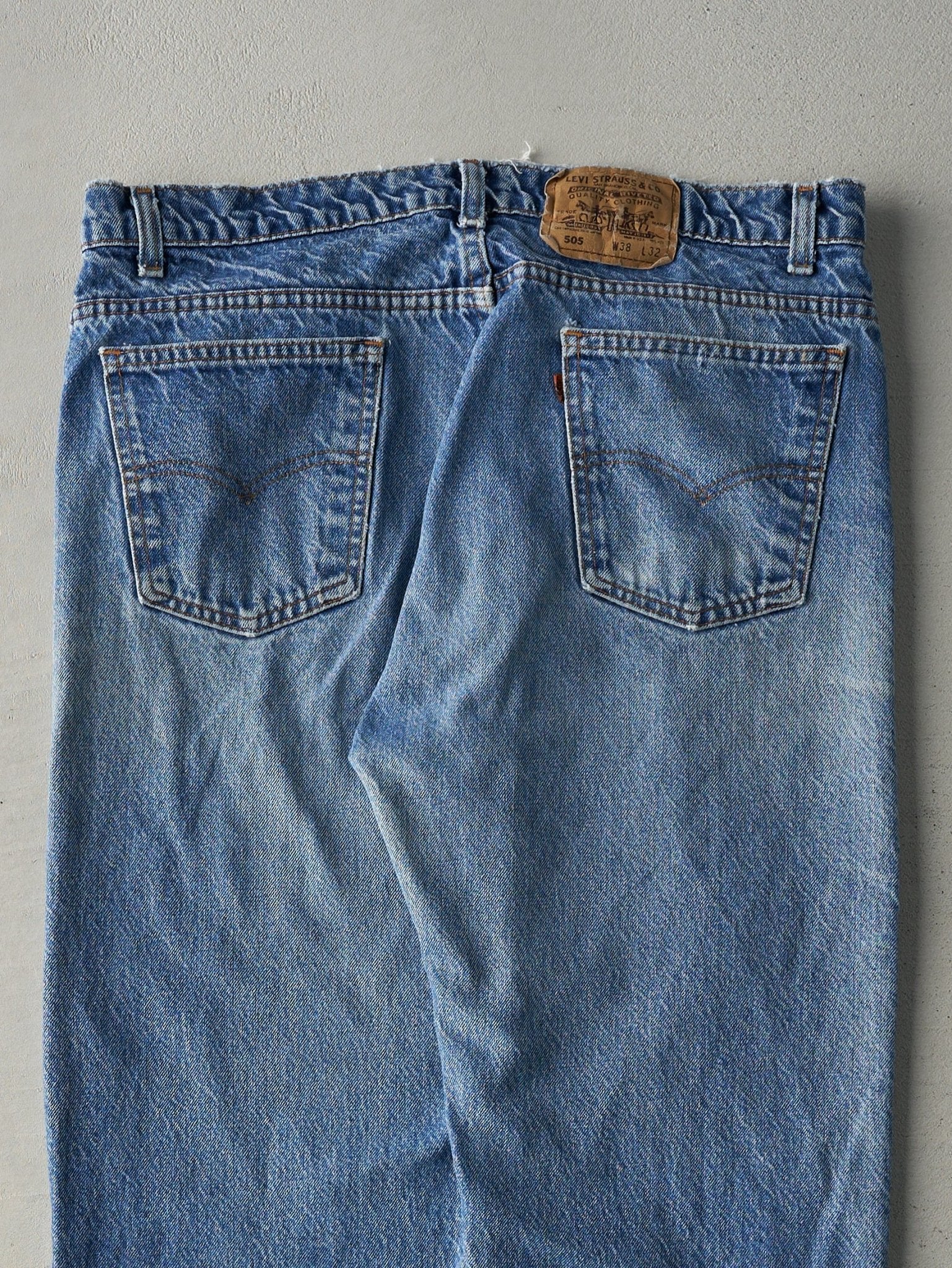 Vintage 90s Light Wash Orange Tab Levi's 505 Jeans (36x30.5)