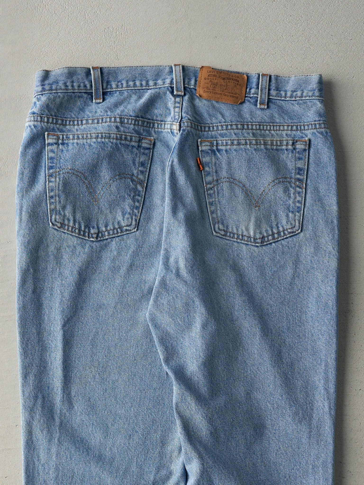 Vintage 80s Light Wash Orange Tab Levi's Jeans (34x29)