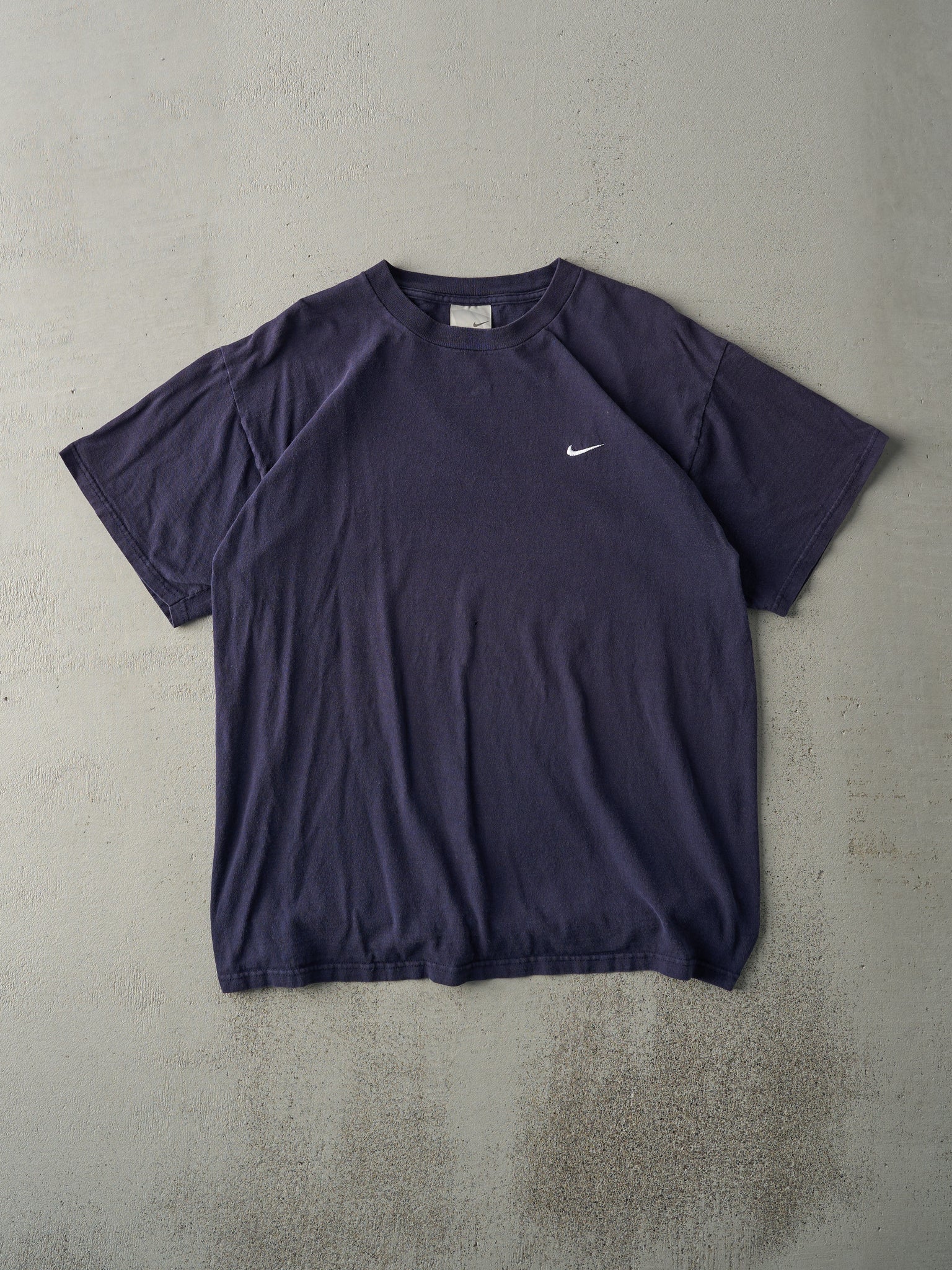 Vintage Y2K Navy Blue Nike Swoosh Embroidered Tee (M)