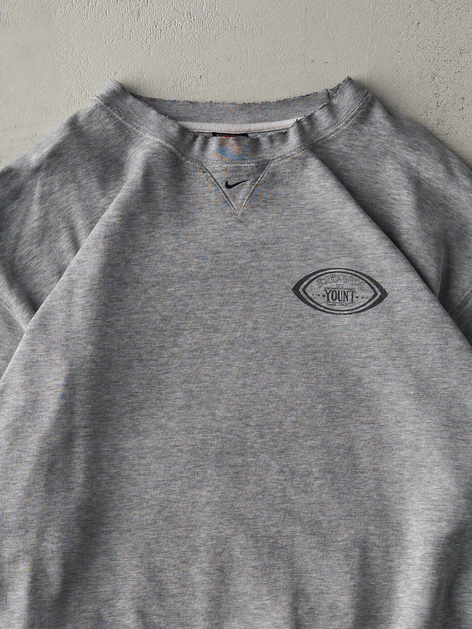 Vintage 90s Grey Nike Centre Swoosh Santa Cruz Surf Crewneck (L)