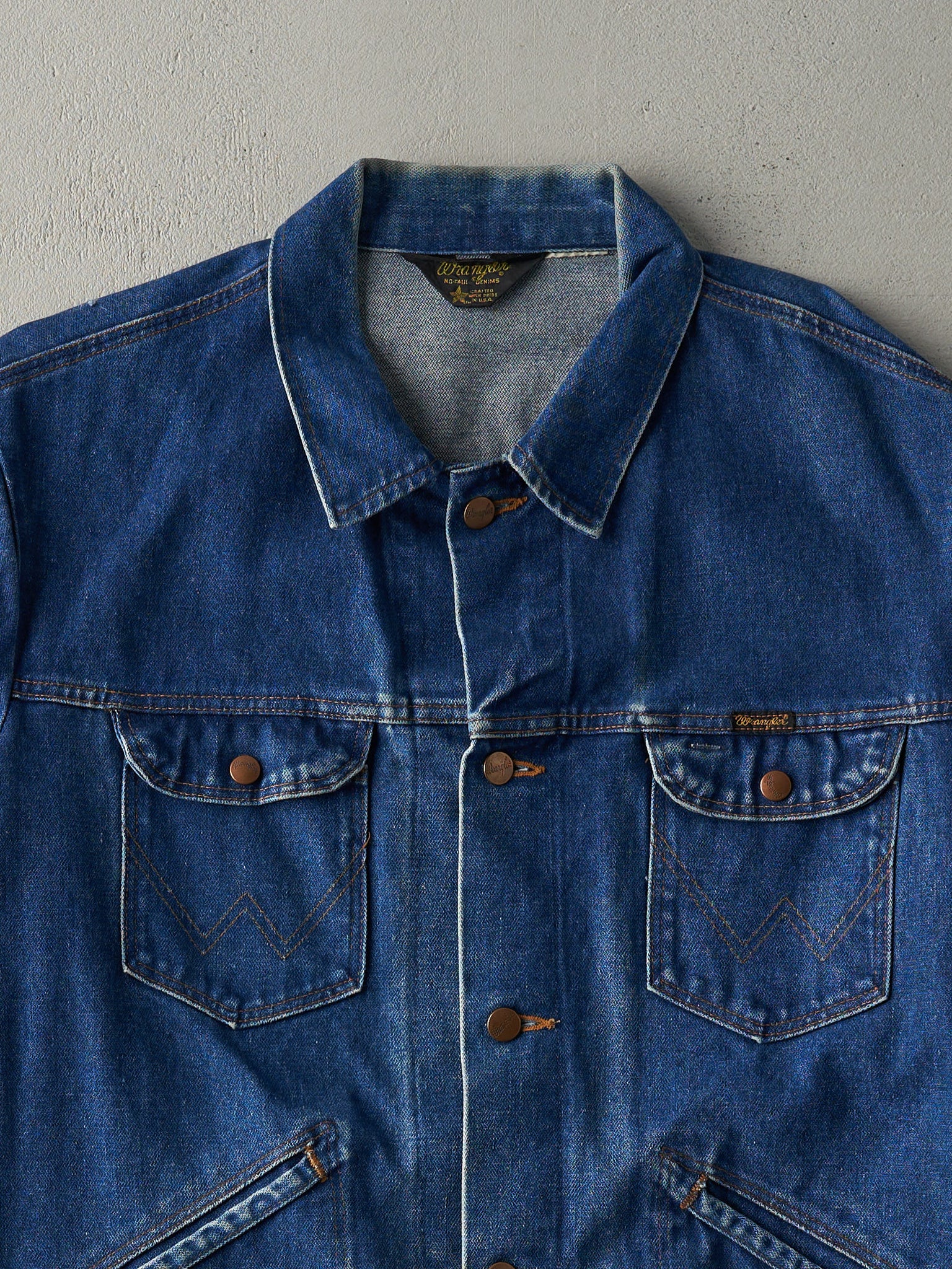 Vintage 70s Mid Wash Wrangler Denim Jacket (L)