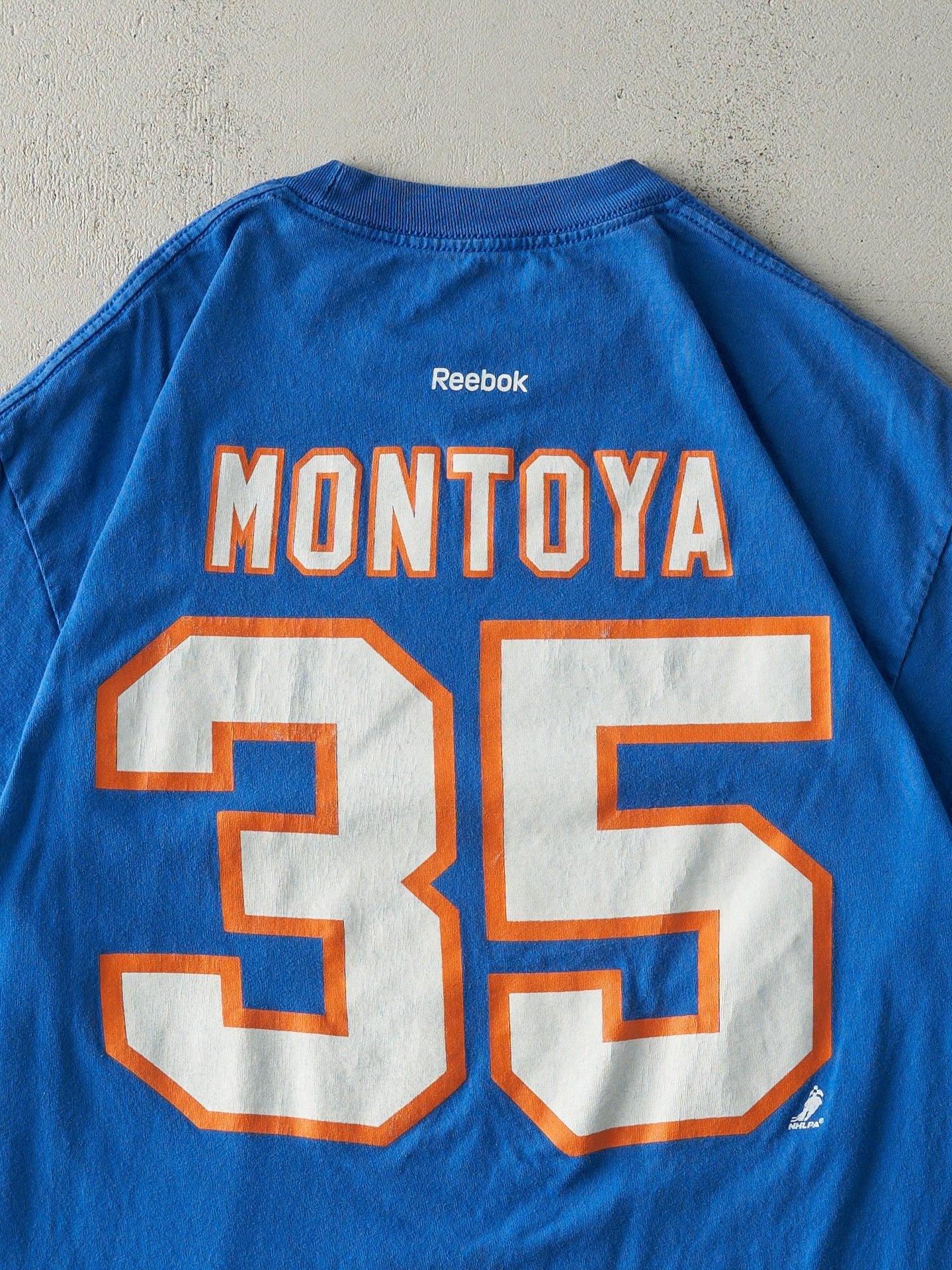Vintage Y2K Blue New York Islanders #35 Al Montoya Player Tee (L)