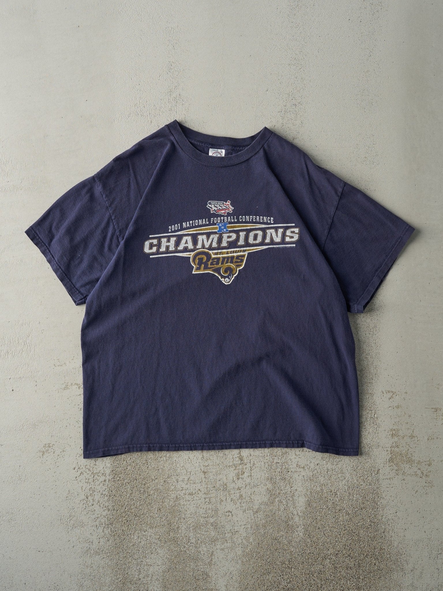 Vintage 01' Navy Blue Super Bowl XXXVI Champions St. Louis Rams Tee (L)