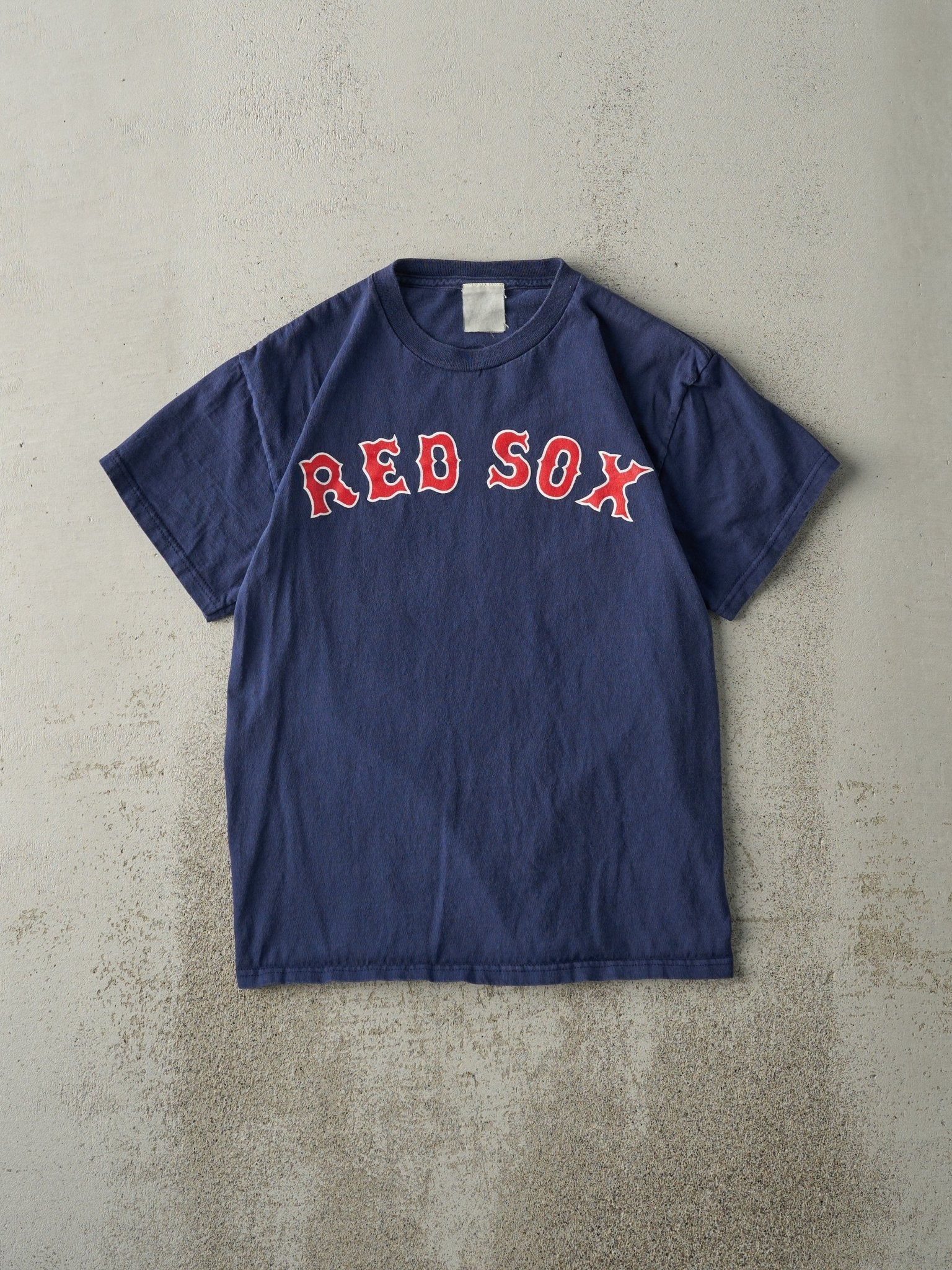 Vintage Y2K Navy Blue Boston Red Sox #19 Josh Beckett Player Tee (S)