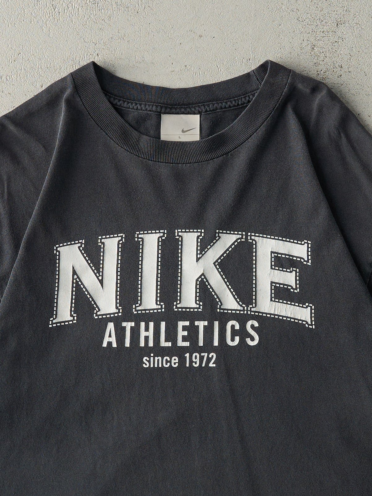 Vintage Y2K Faded Black Nike Athletics Tee (M)