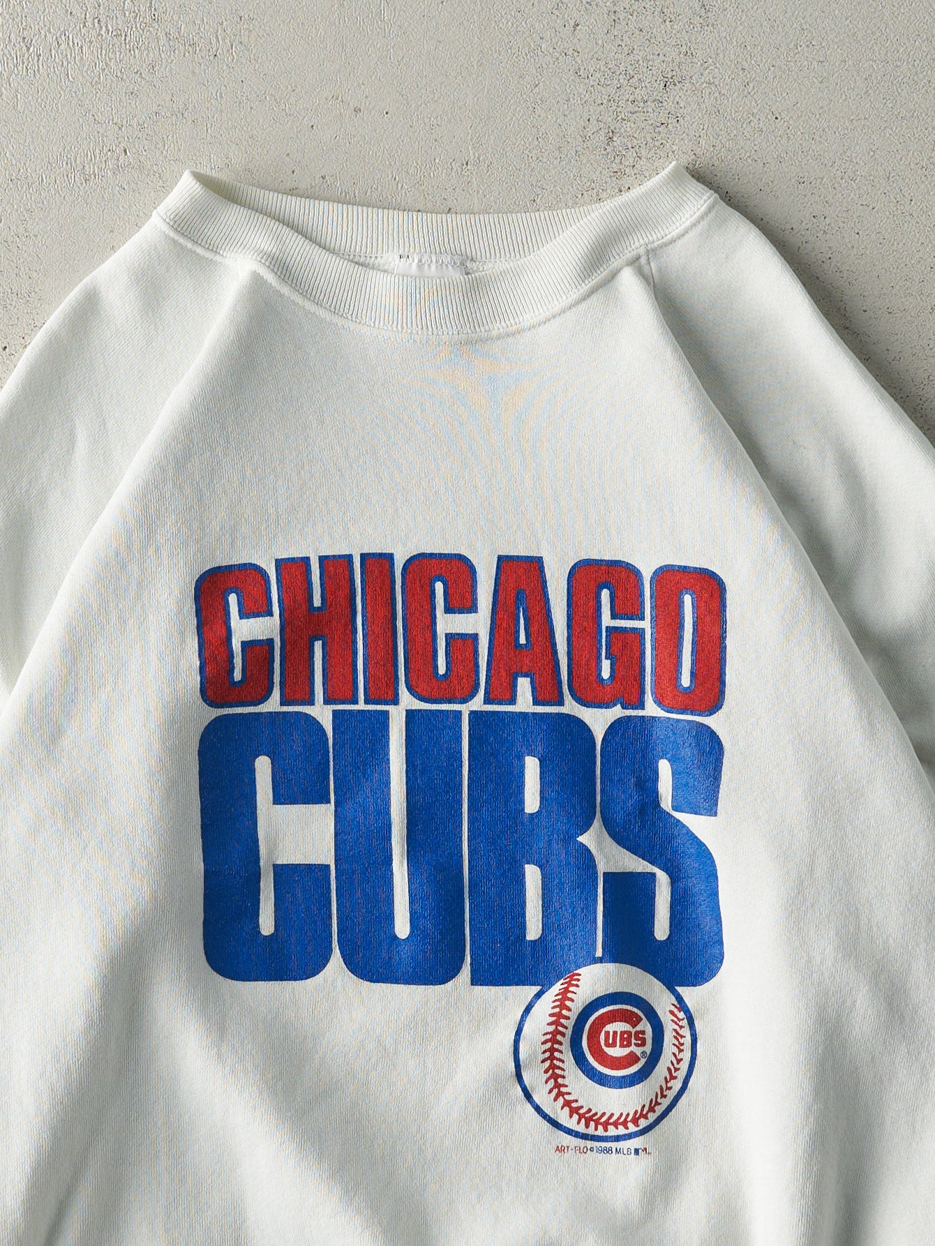 Vintage 88' White Chicago Cubs Crewneck (M)