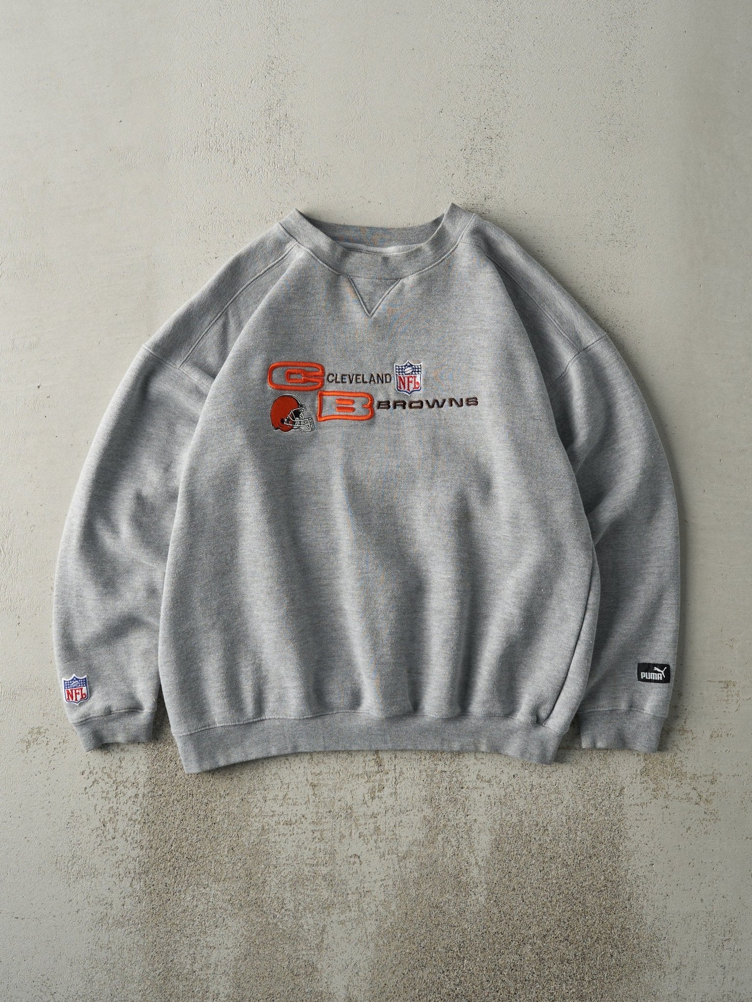 Vintage Y2K Embroidered Cleveland Browns Crewneck (L)