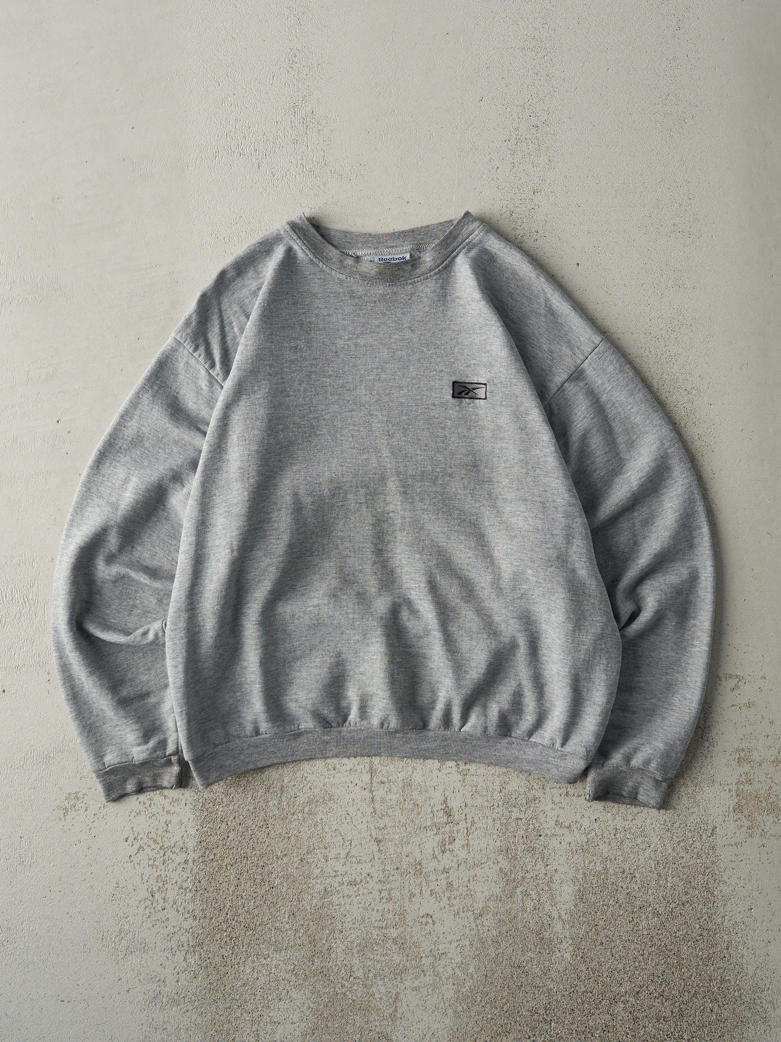 Vintage Y2K Grey Embroidered Reebok Logo Crewneck (L)