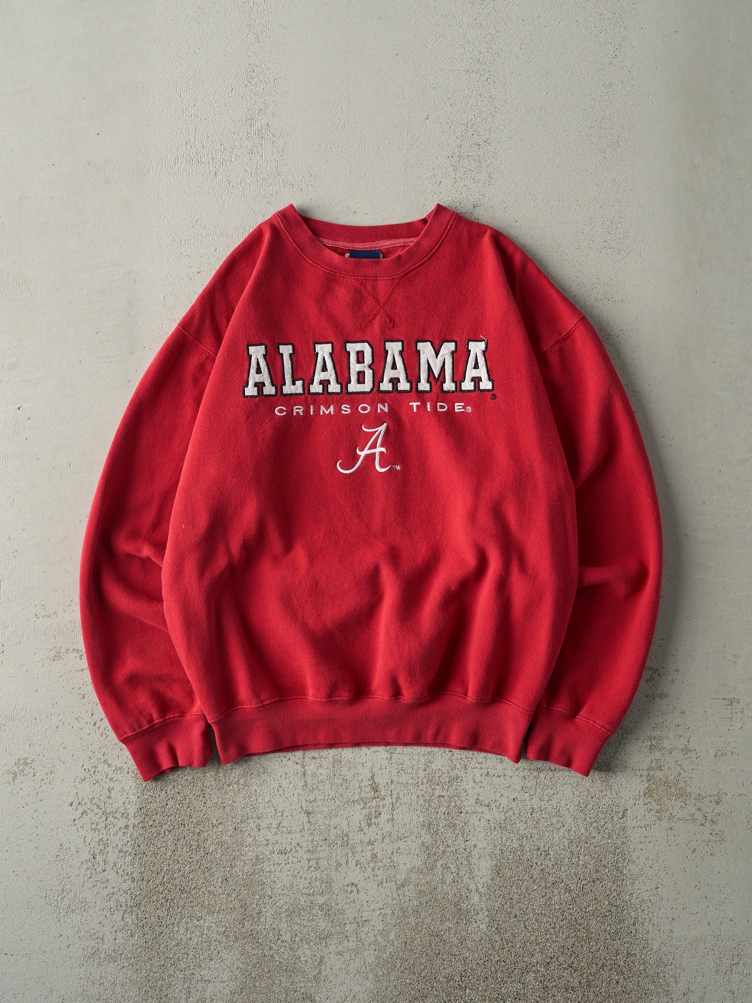 Vintage Y2K Red Alabama Crimson Tide Embroidered Crewneck (M)