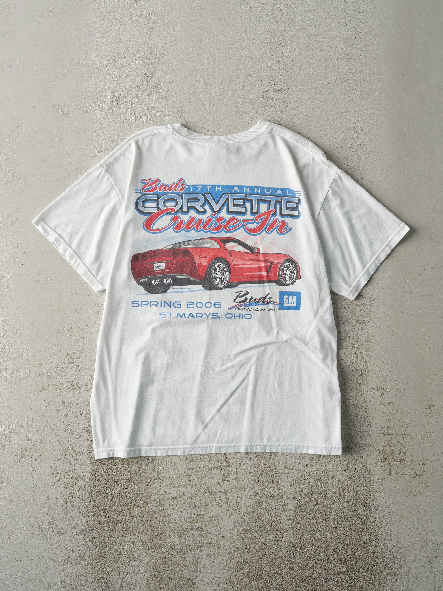 Vintage 06' White Chevrolet Corvette Cruise-In Tee (M)