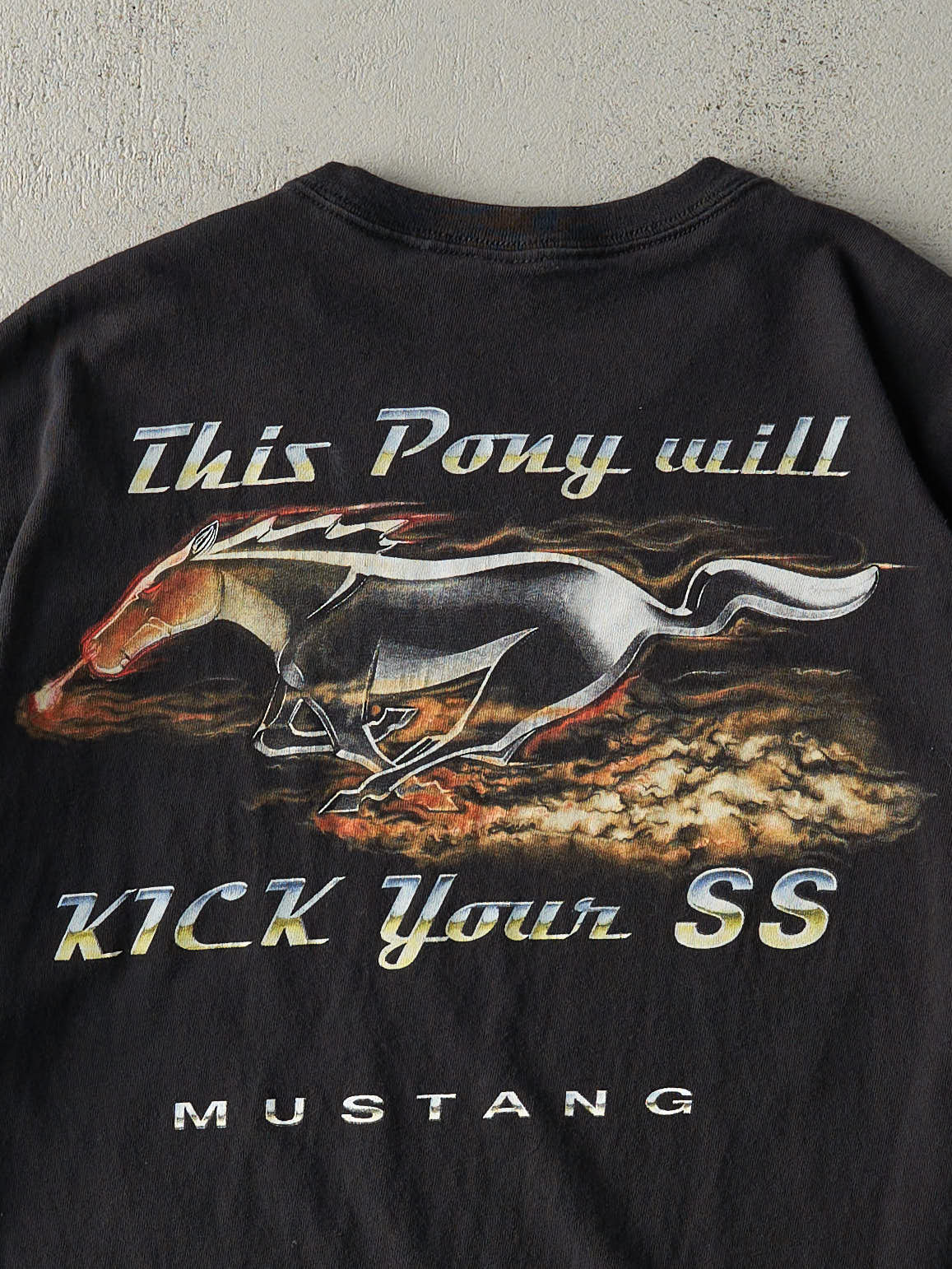 Vintage Y2K Black Ford Mustang Tee (M/L)