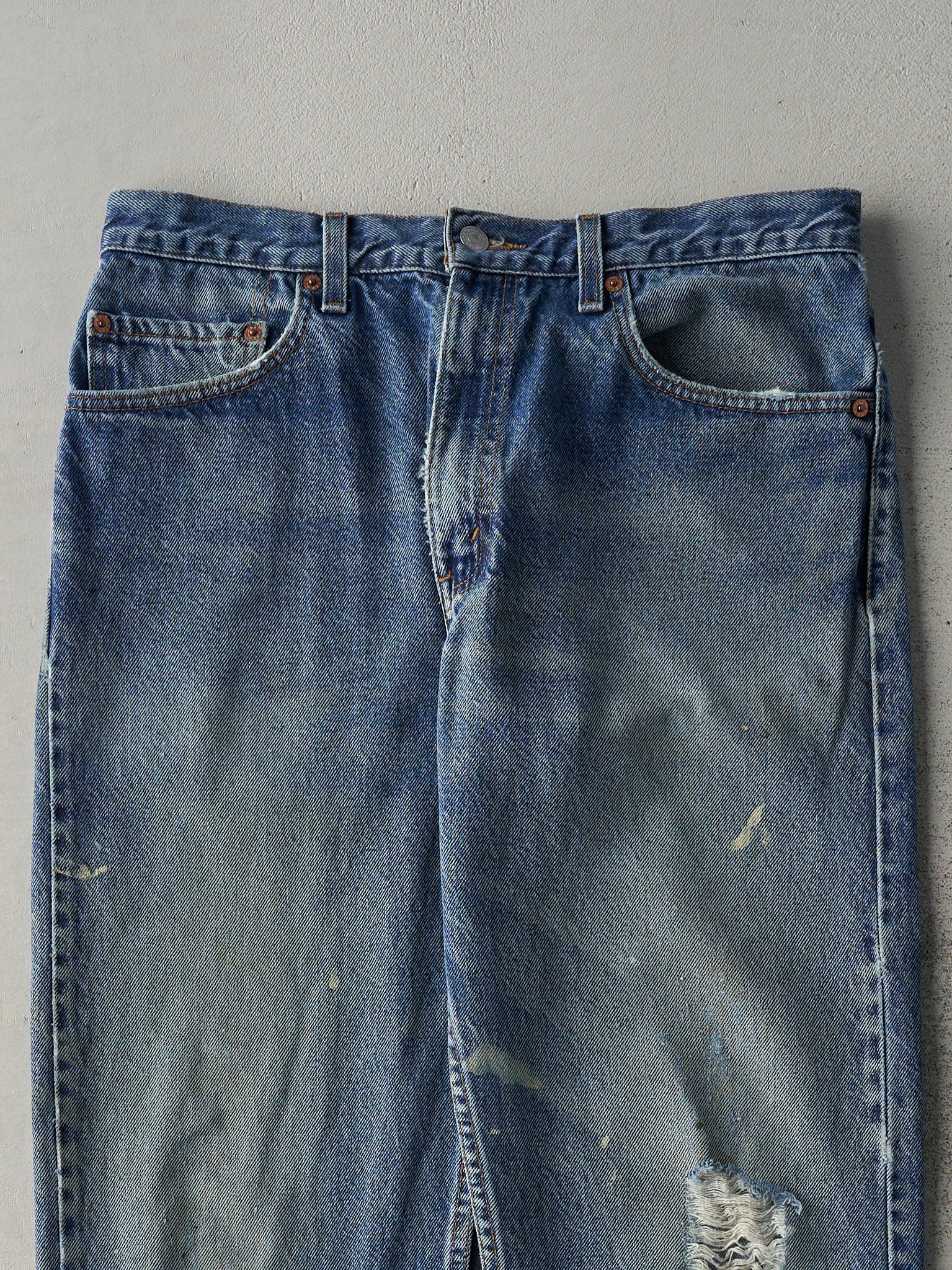 Vintage 90s Mid Wash Levi's 505 Jeans (33x28.5)