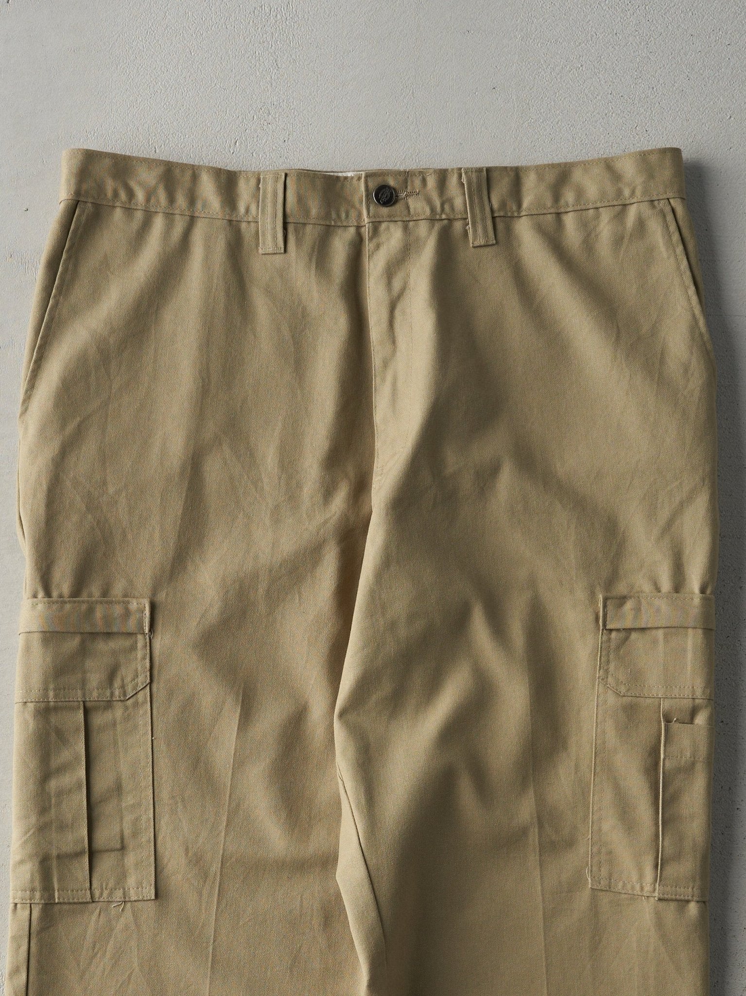 Vintage Y2K Beige Dickies Cargo Pants (37x29)
