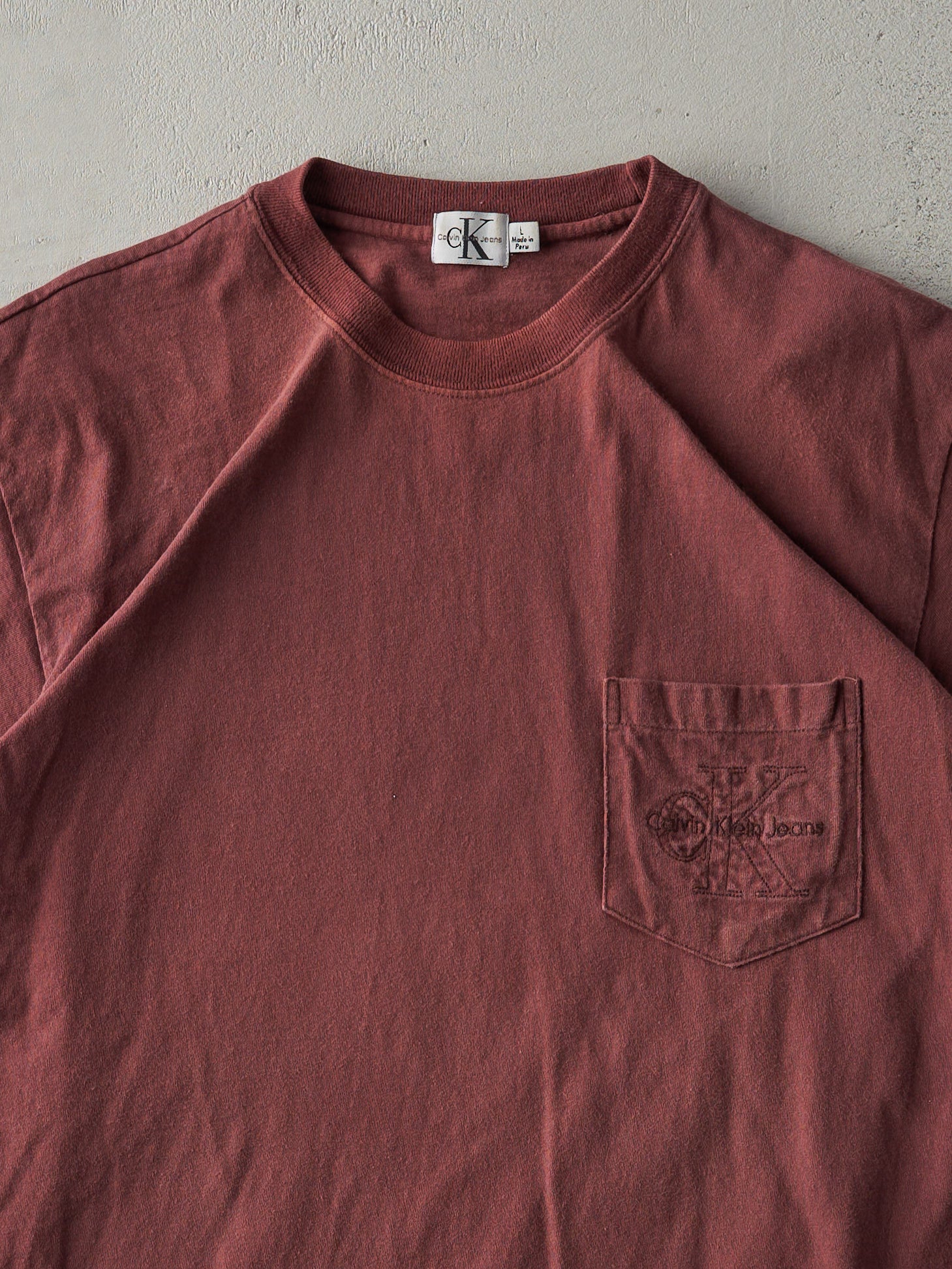 Vintage 90s Burgundy Calvin Klein Jeans Embroidered Pocket Tee (M)