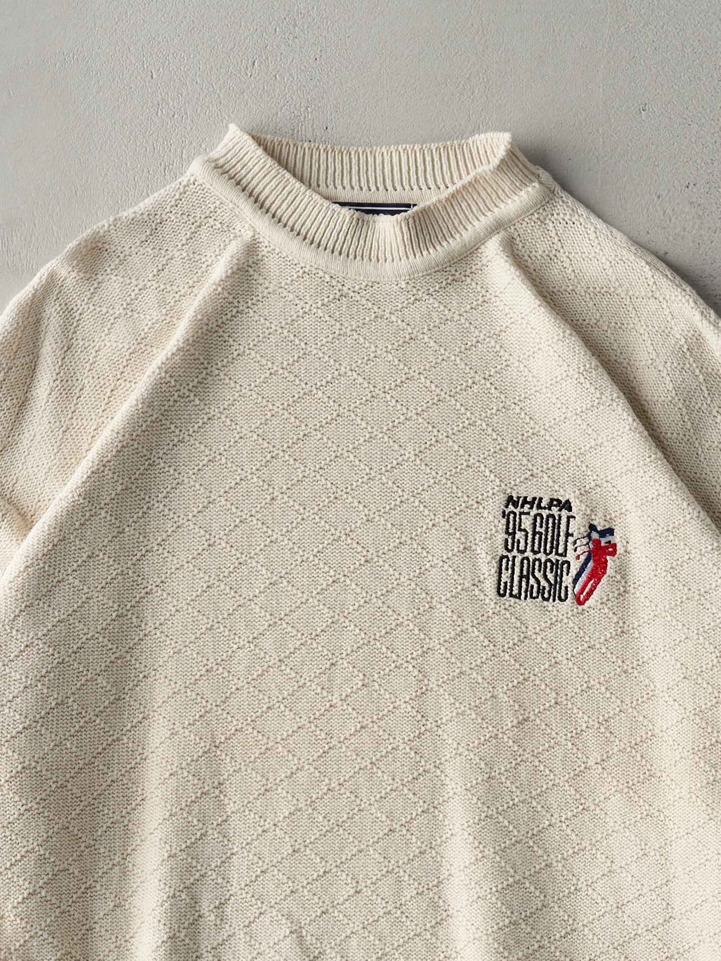 Vintage 95' Beige NHLPA Golf Classic Embroidered Knit Sweater (L)