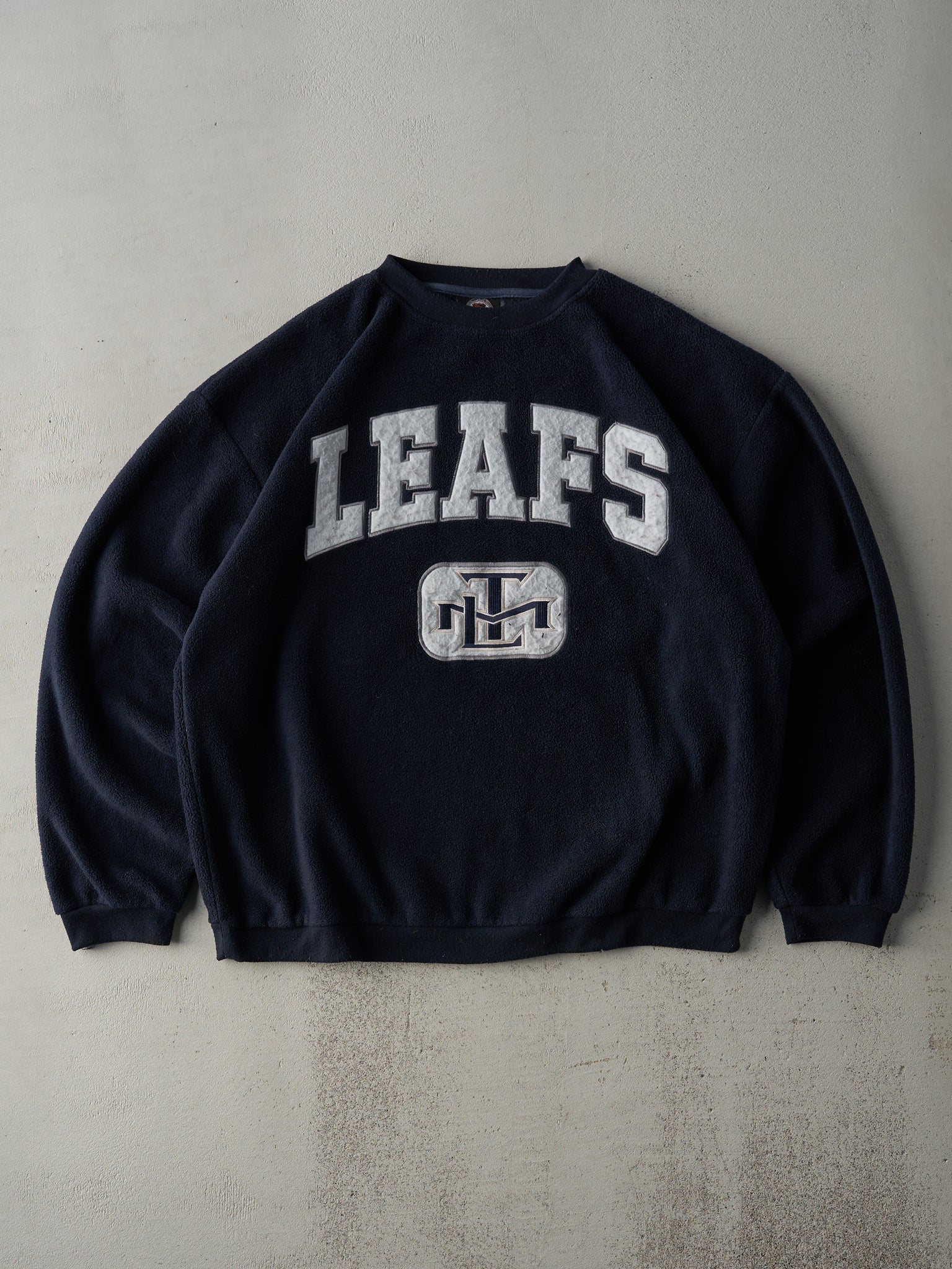 Vintage Y2K RARE Navy Blue Toronto Maple Leafs Fleece Crewneck (L)