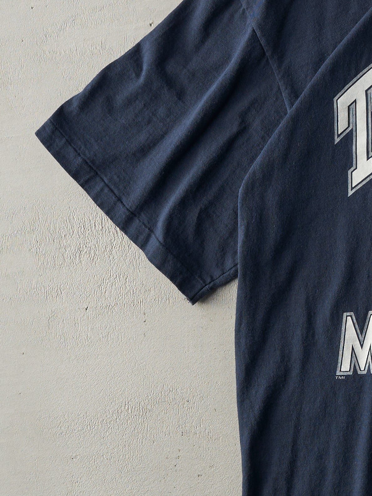 Vintage 90s Navy Blue Toronto Maple Leafs Tee (L/XL)