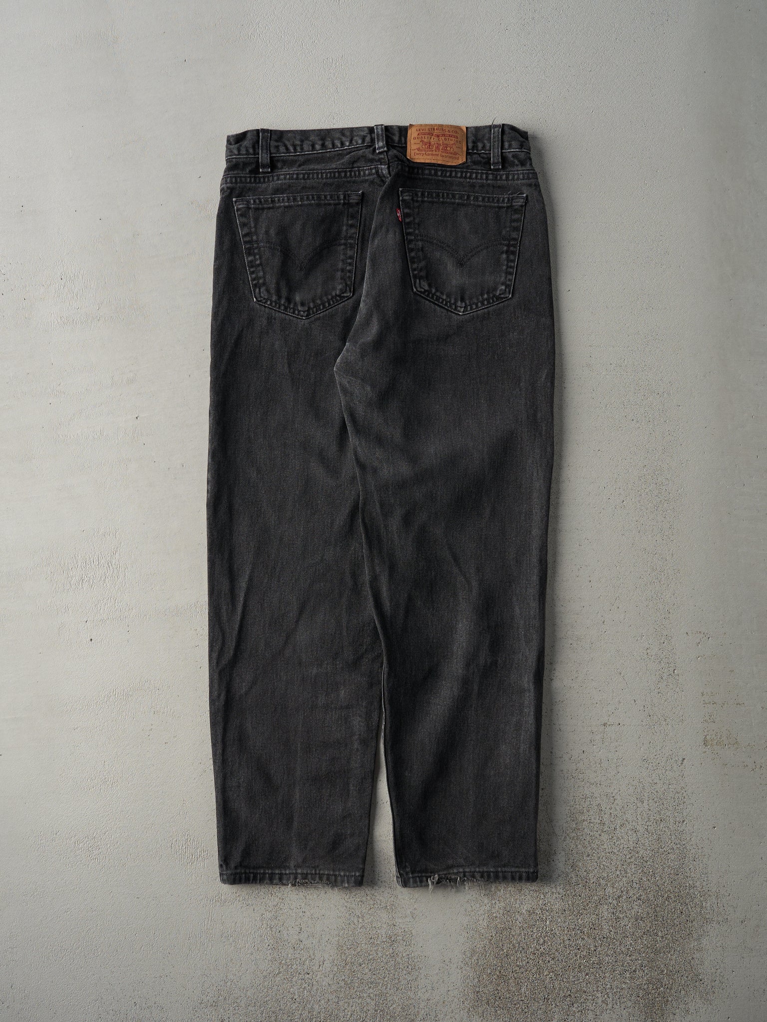 Vintage 90s Black Levi's 550 Denim Pants (34x29)