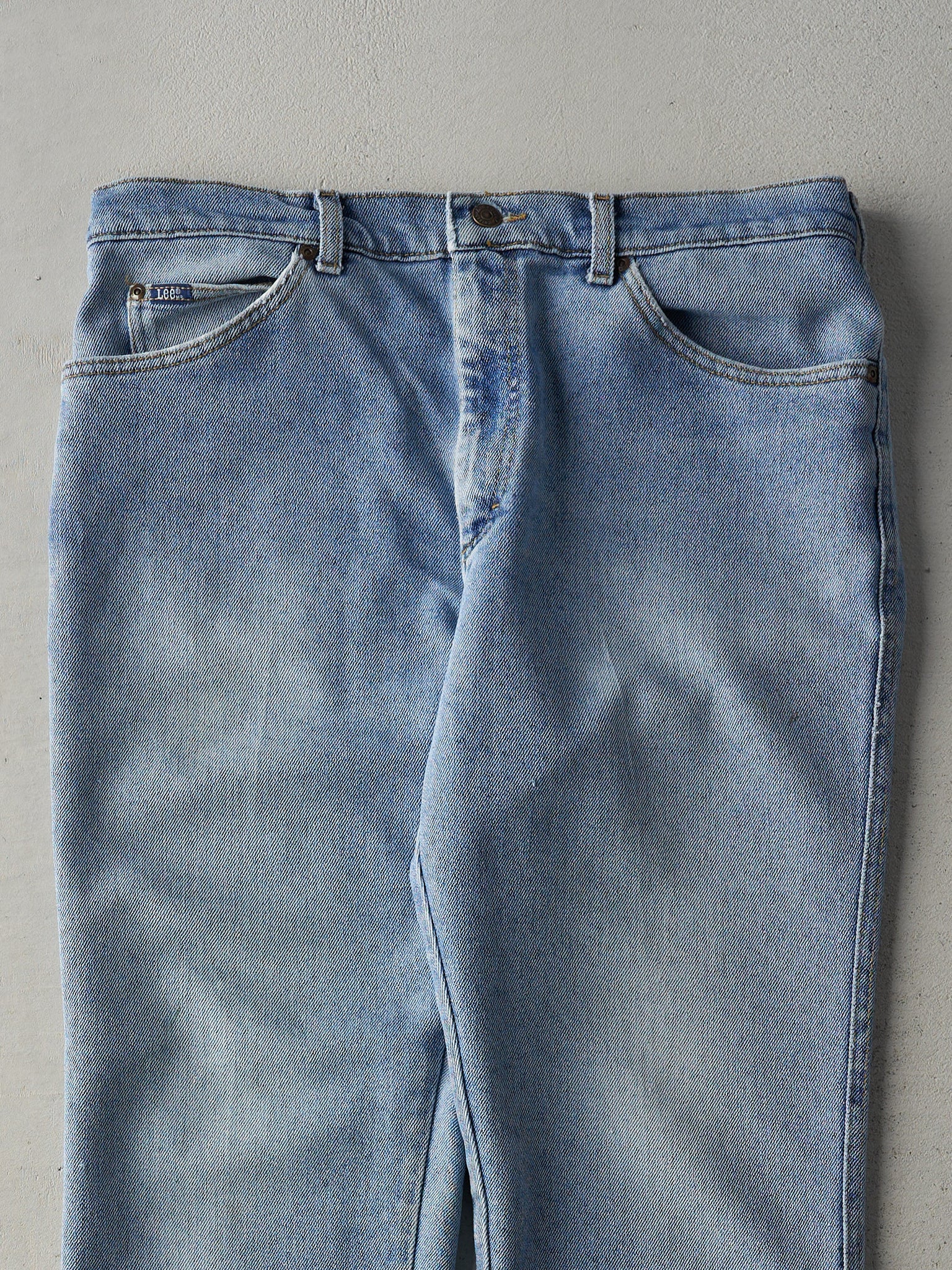 Vintage 80s Light Wash Lee Jeans (34x30)