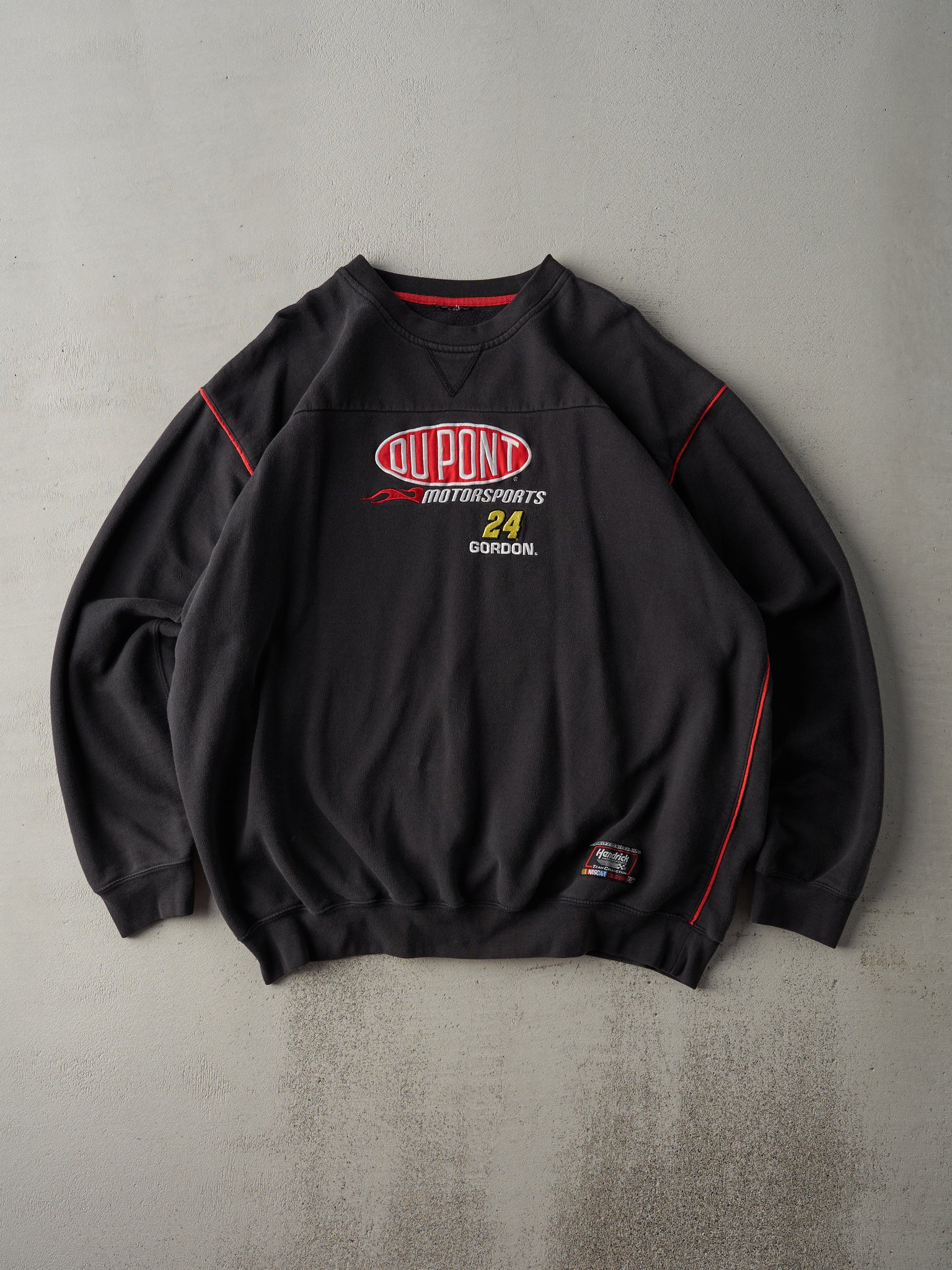 Vintage 90s Black Jeff Gordon DuPont Nascar Crewneck (L)