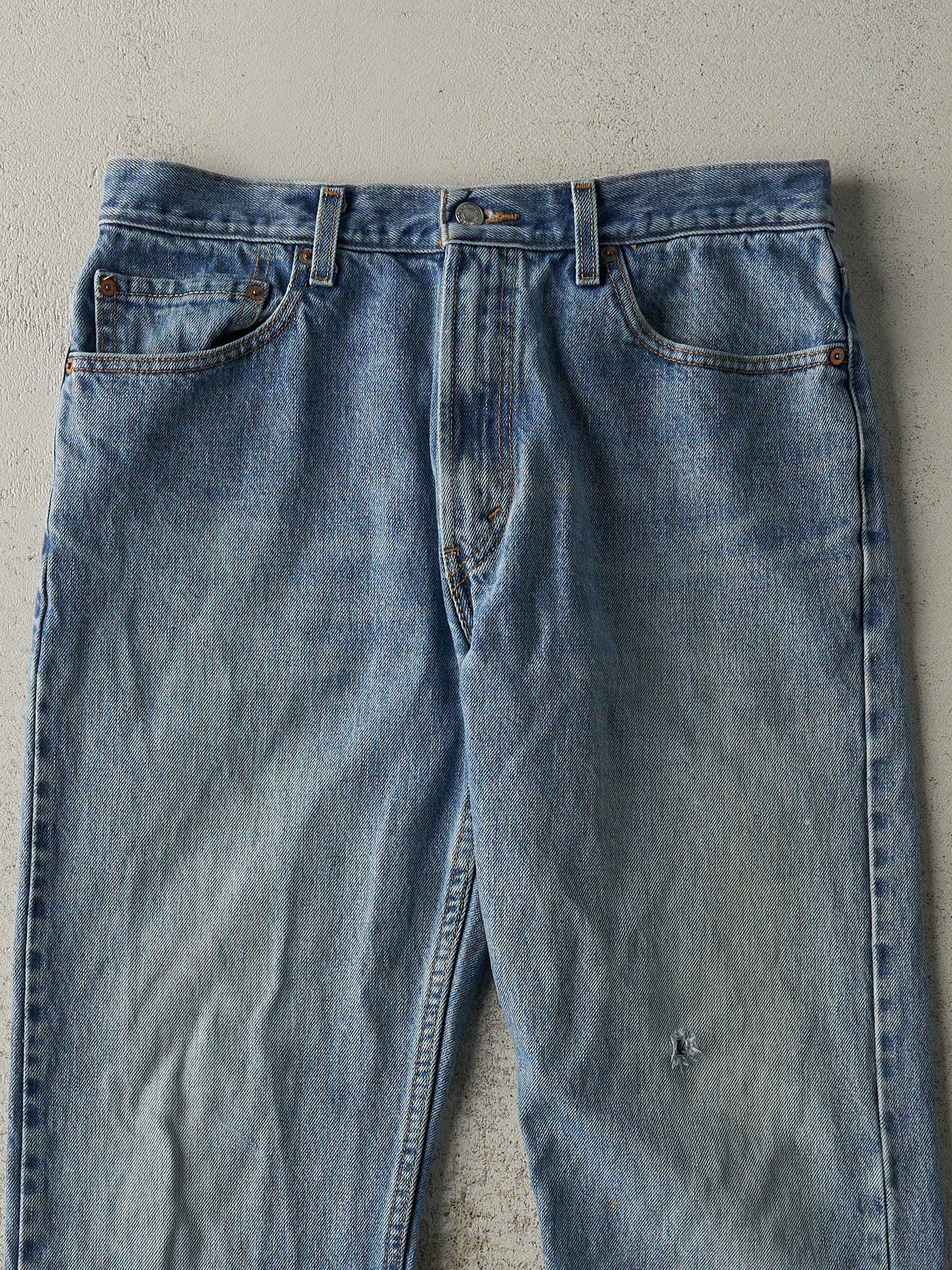 Vintage Y2K Light Wash Levi's 505 Jeans (33x29)