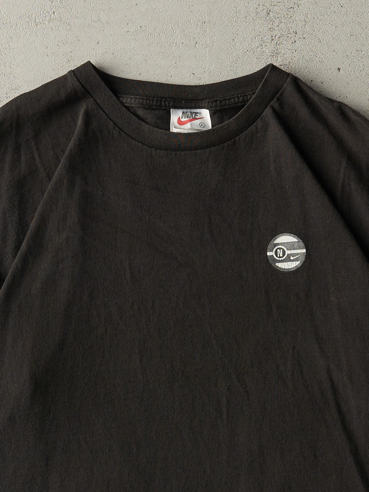 Vintage 90s Black Nike Logo Tee (L)