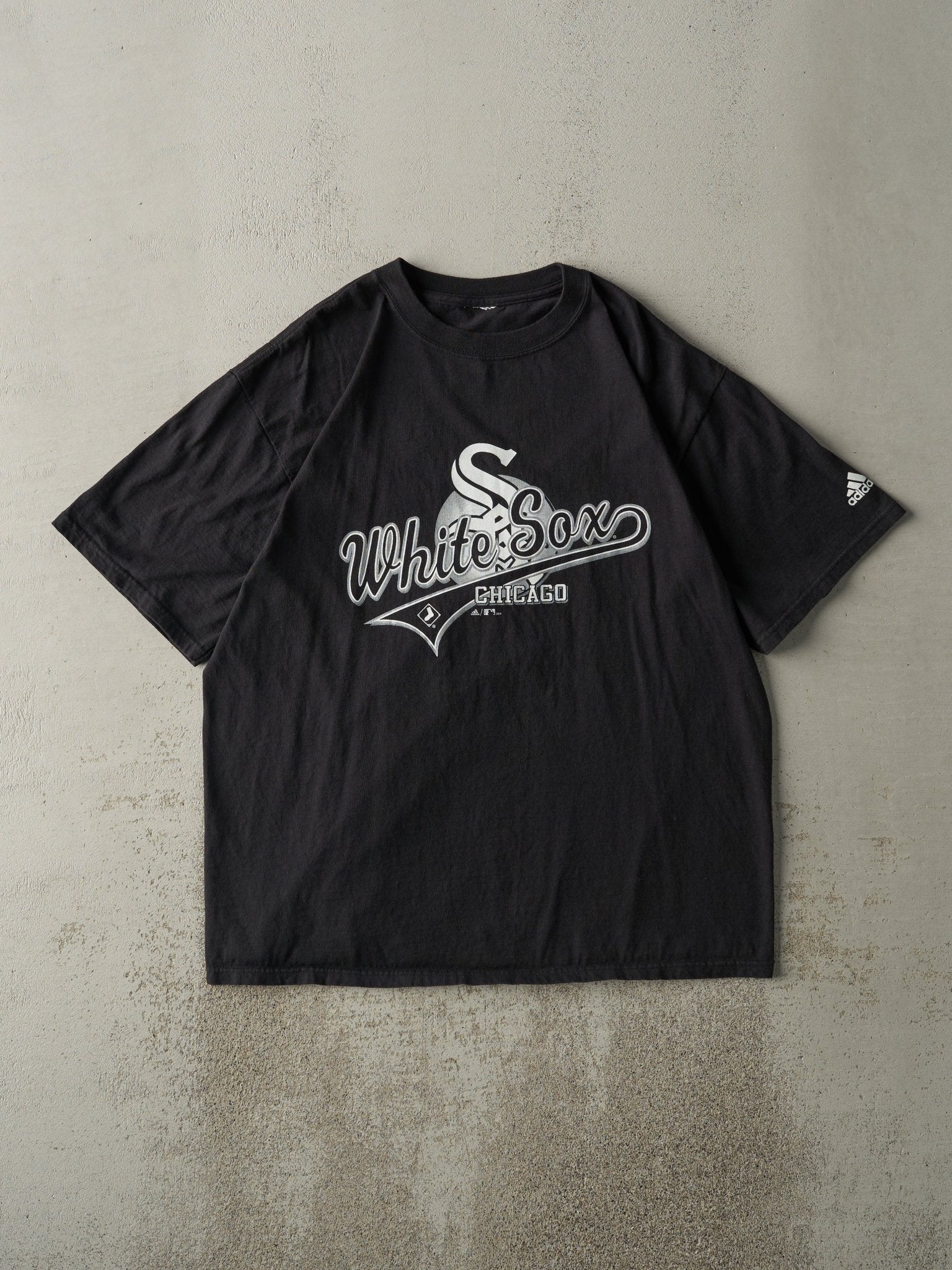 Vintage 04' Black Chicago White Sox x Adidas Tee (L)