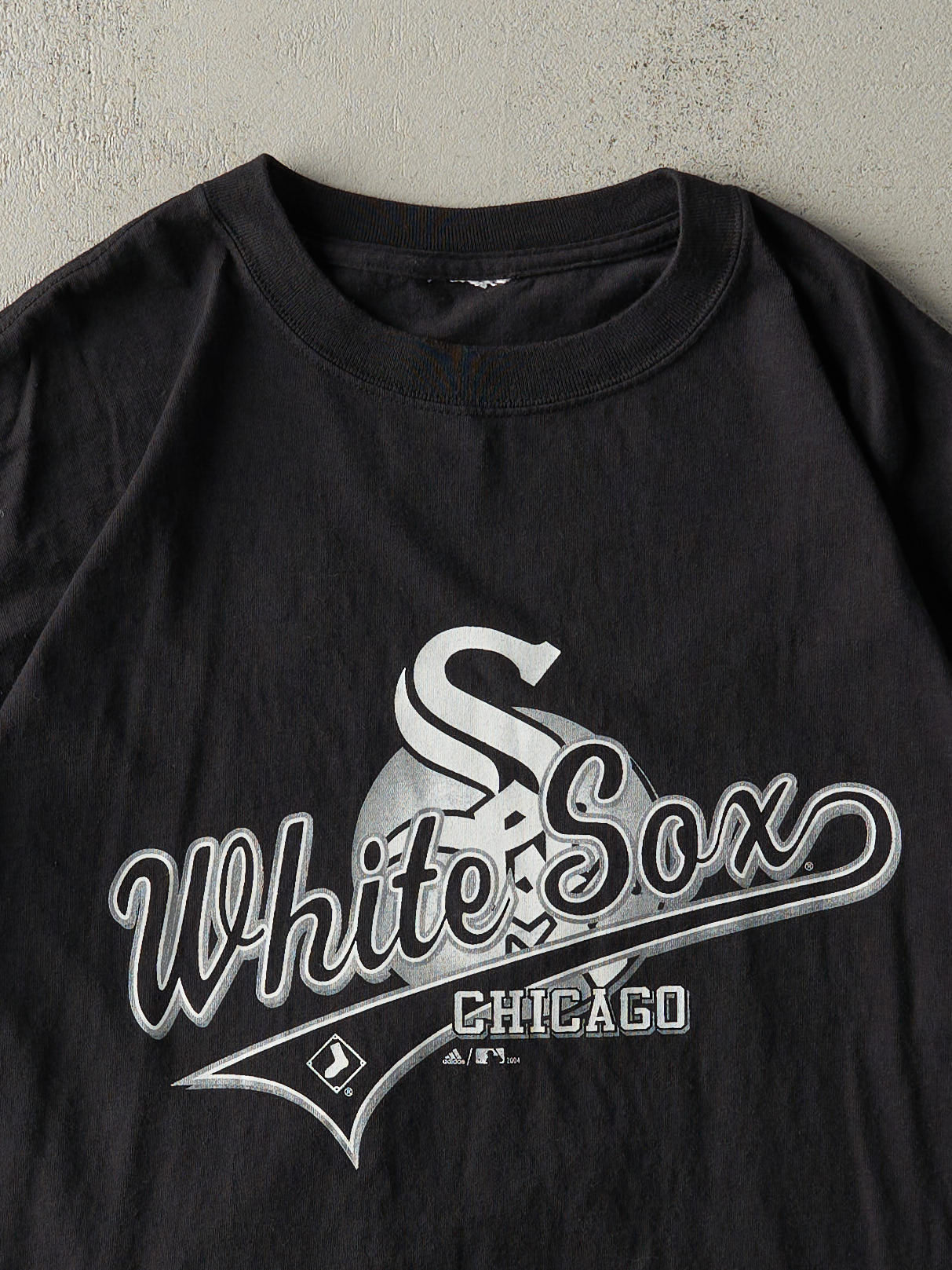 Vintage 04' Black Chicago White Sox x Adidas Tee (L)