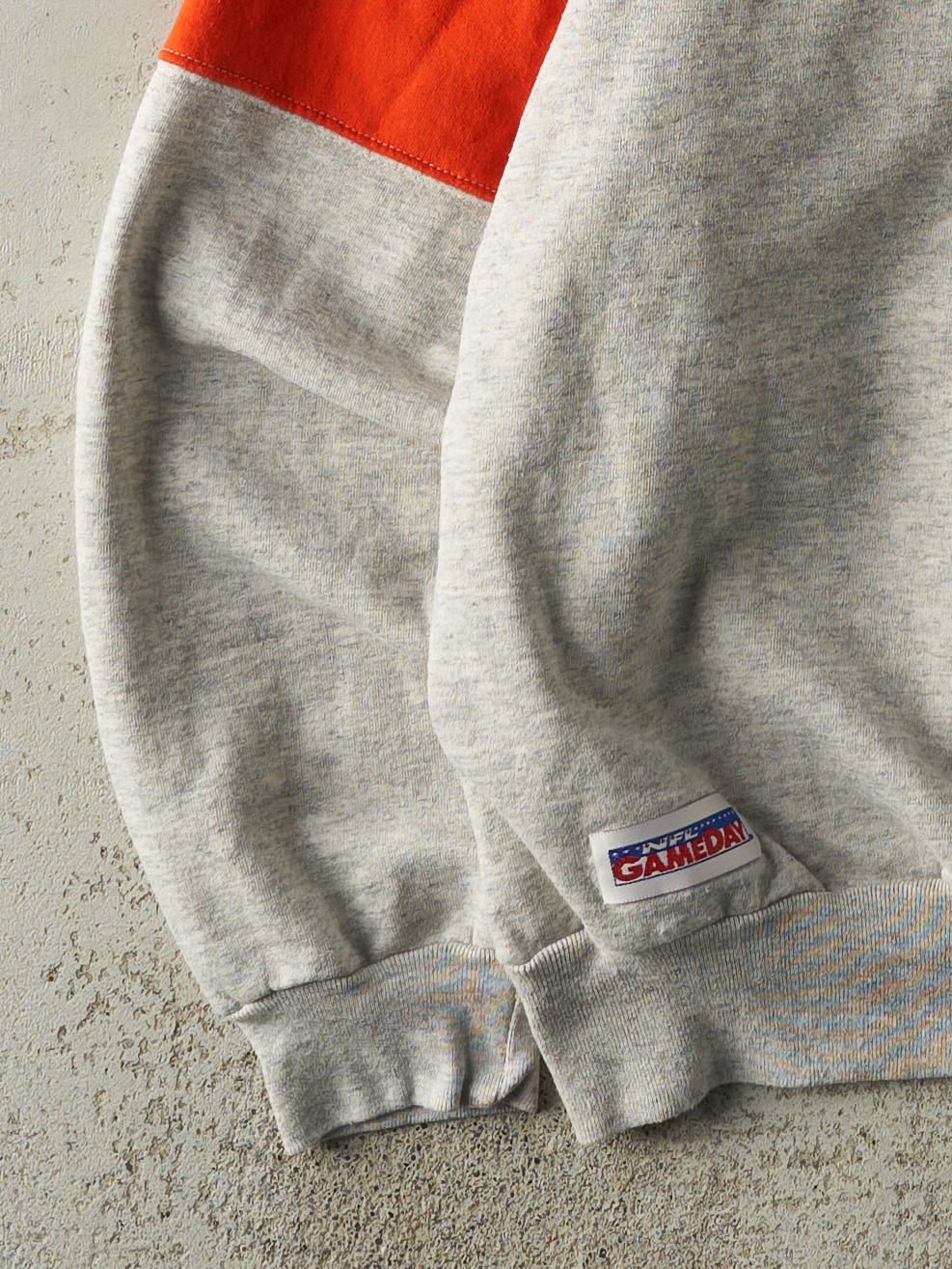 Vintage 90s Grey, Brown & Orange Cleveland Browns Embroidered Crewneck (M)