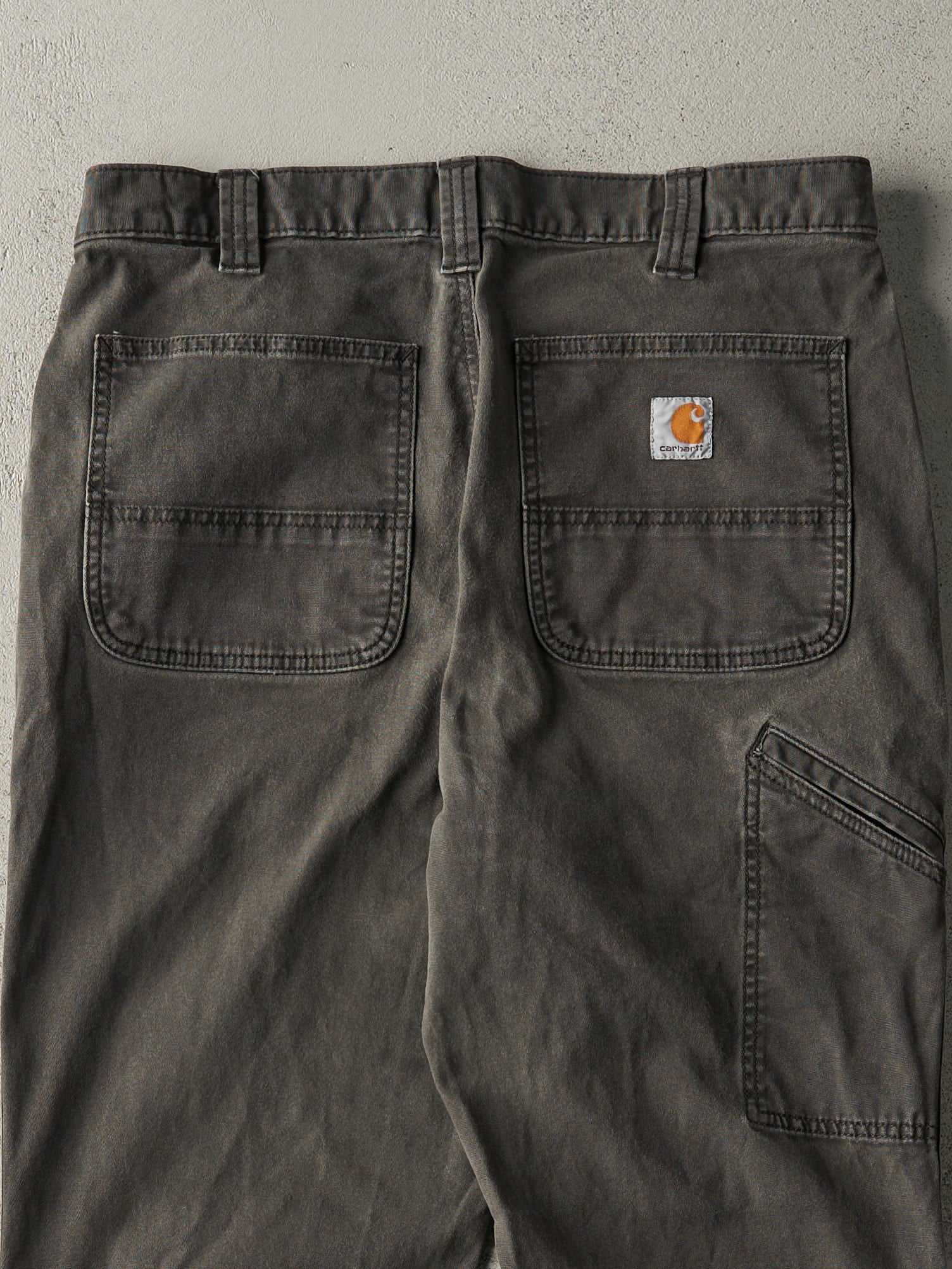 Vintage Y2K Brown Carhartt Work Pants (33x30.5)