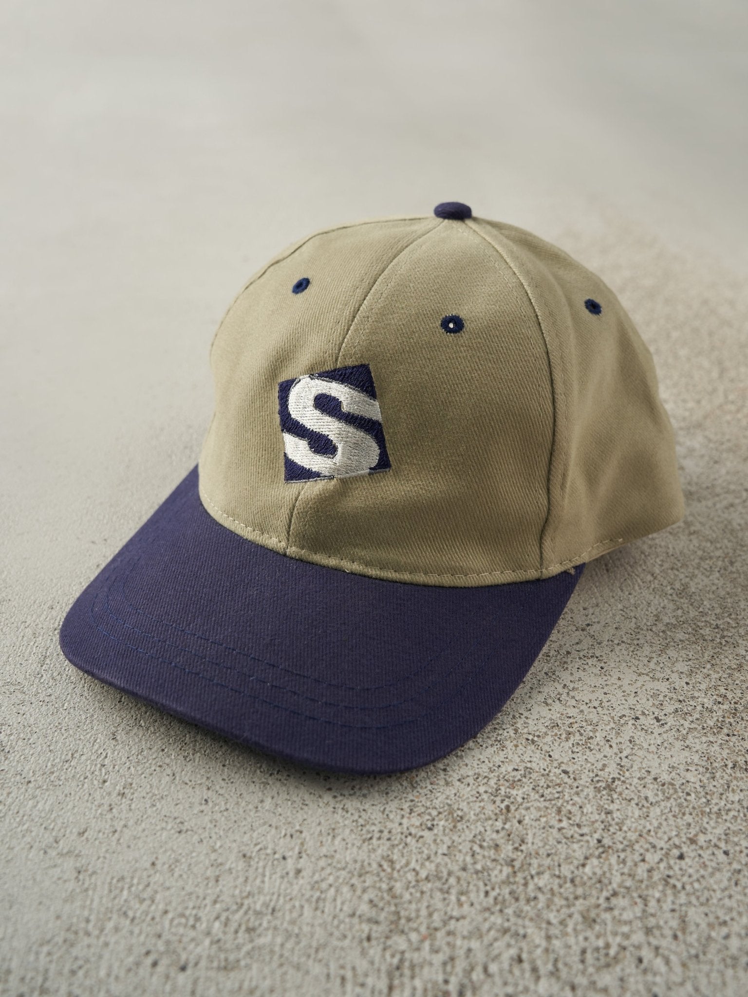 Vintage 90s Beige & Blue Embroidered Summit Environmental Strapback Hat