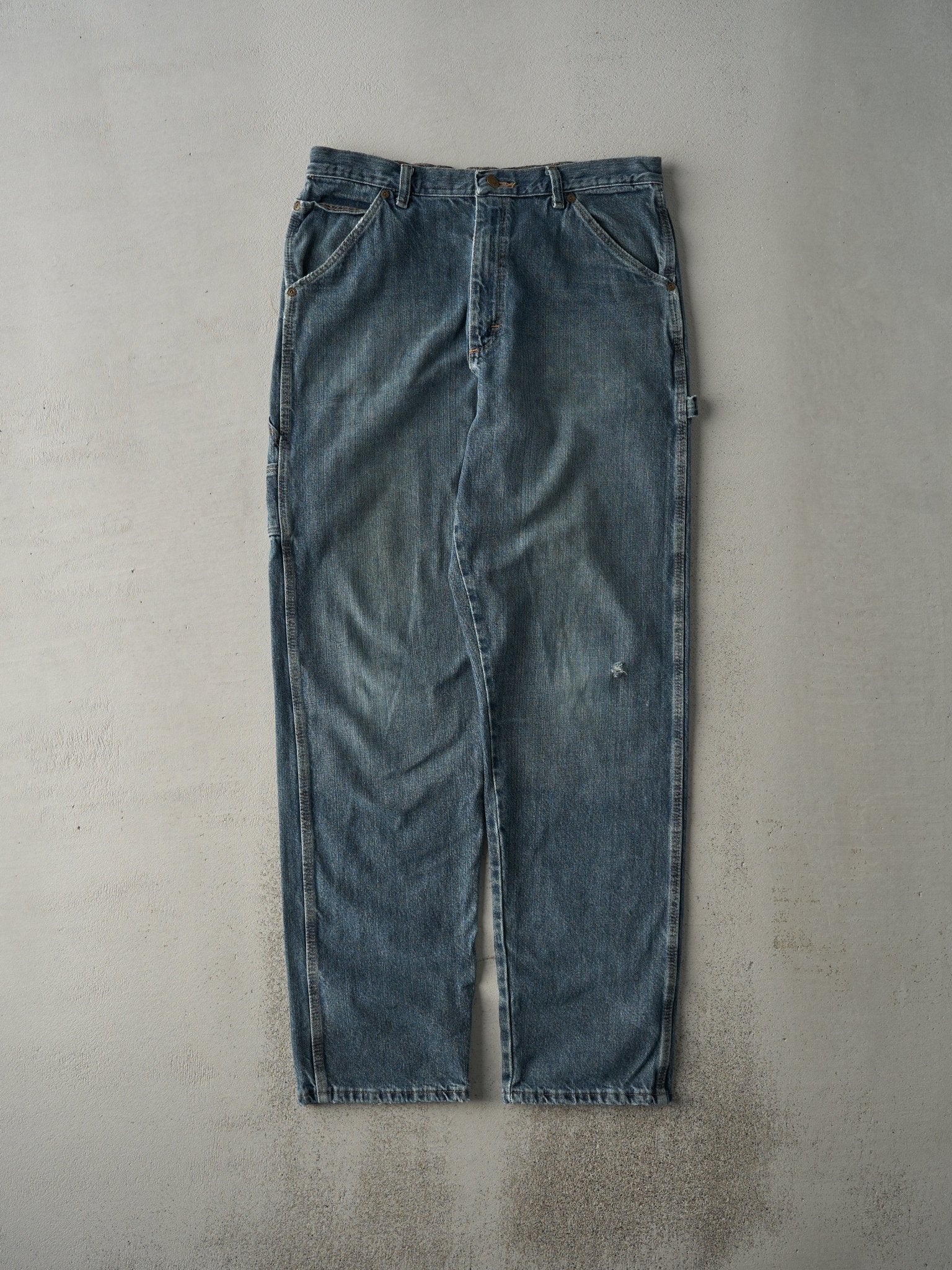 Vintage Y2K Mid Wash Wrangler Rugged Wear Carpenter Jeans (34x33)
