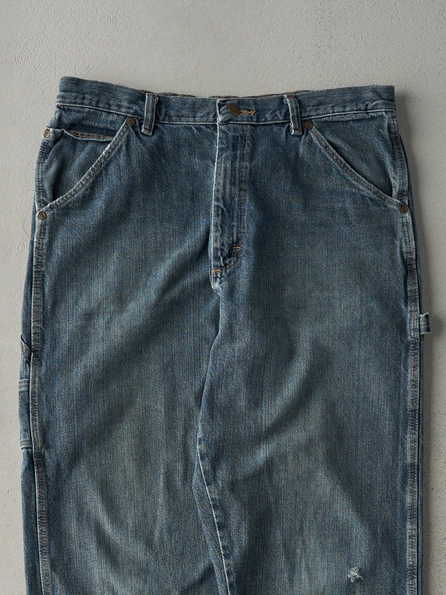 Vintage Y2K Mid Wash Wrangler Rugged Wear Carpenter Jeans (34x33)