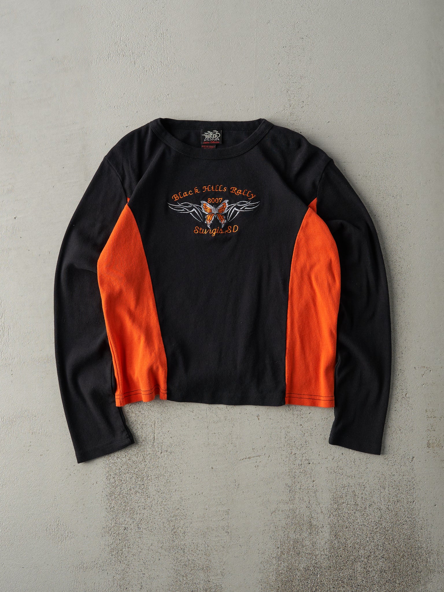 Vintage 07' Black and Orange Black Hills Rally, Sturgis Long Sleeve (M)