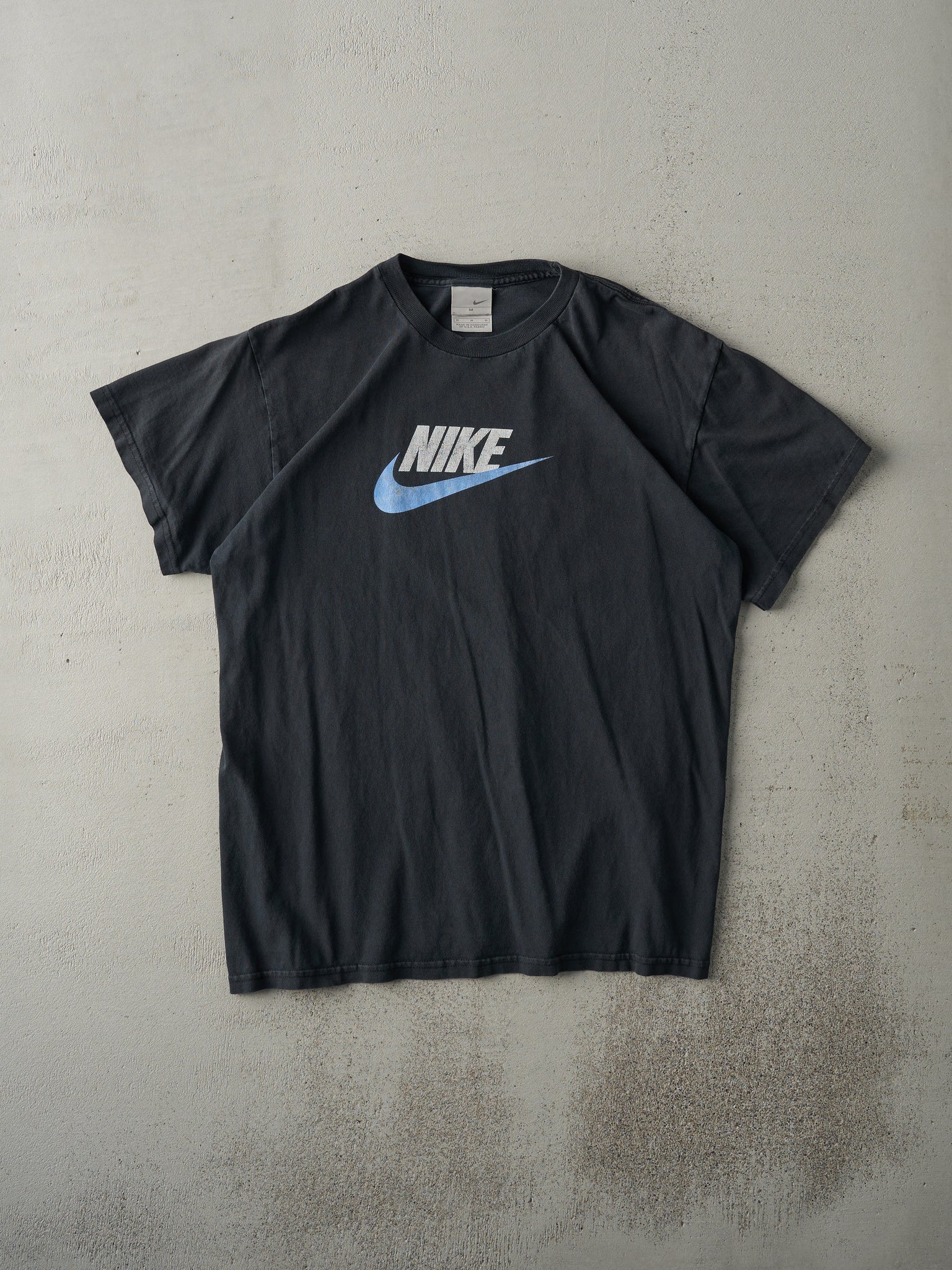 Vintage Y2K Faded Black Nike Logo Tee (M)