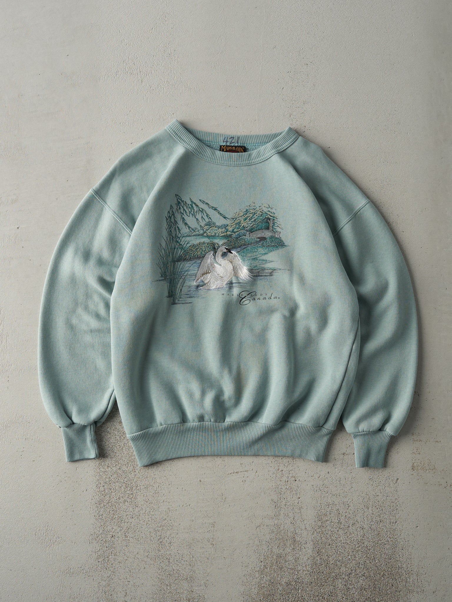 Vintage 90s Light Green Embroidered Swan Crewneck (M)